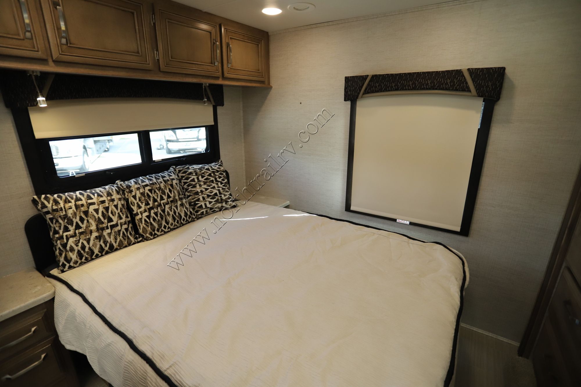 Used 2021 Jayco Greyhawk 31FP Class C  For Sale