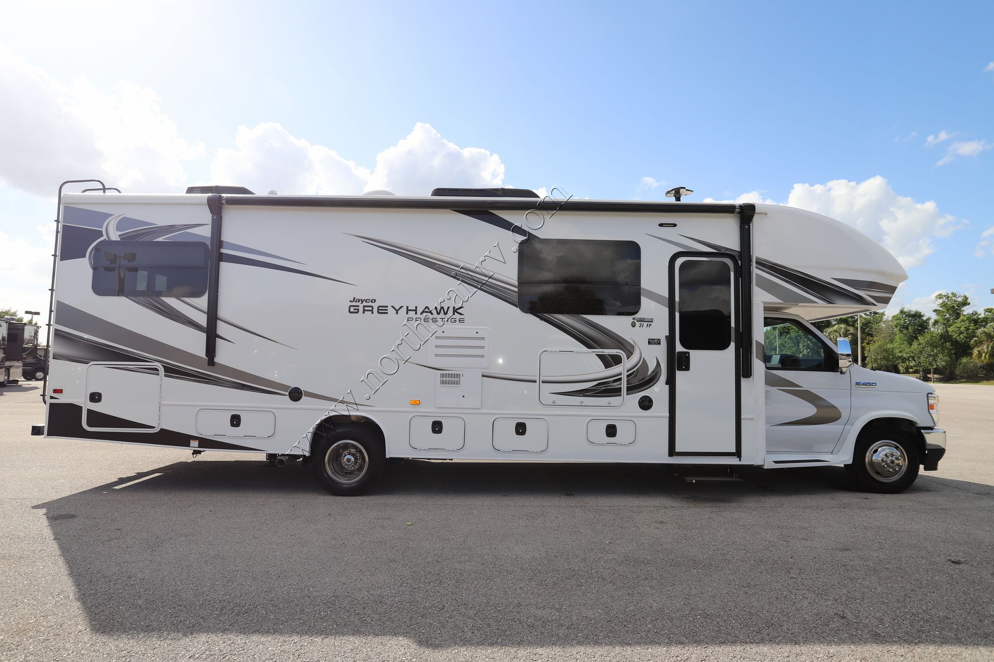 Used 2021 Jayco Greyhawk 31FP Class C  For Sale