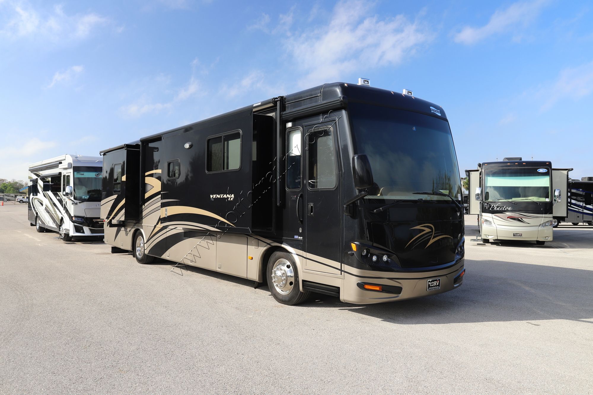 Used 2014 Newmar Ventana Le 3849 Class A  For Sale