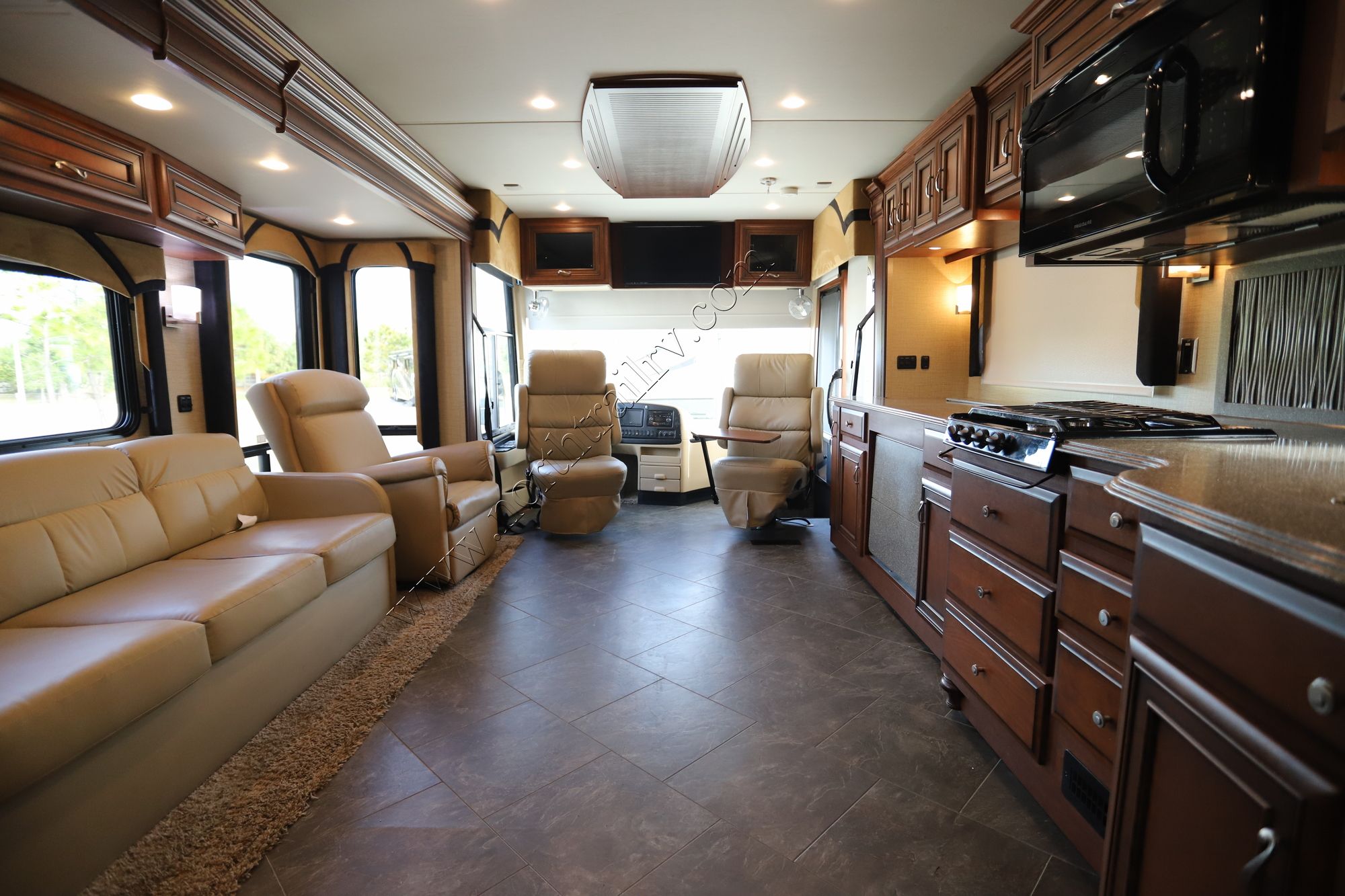 Used 2014 Newmar Ventana Le 3849 Class A  For Sale