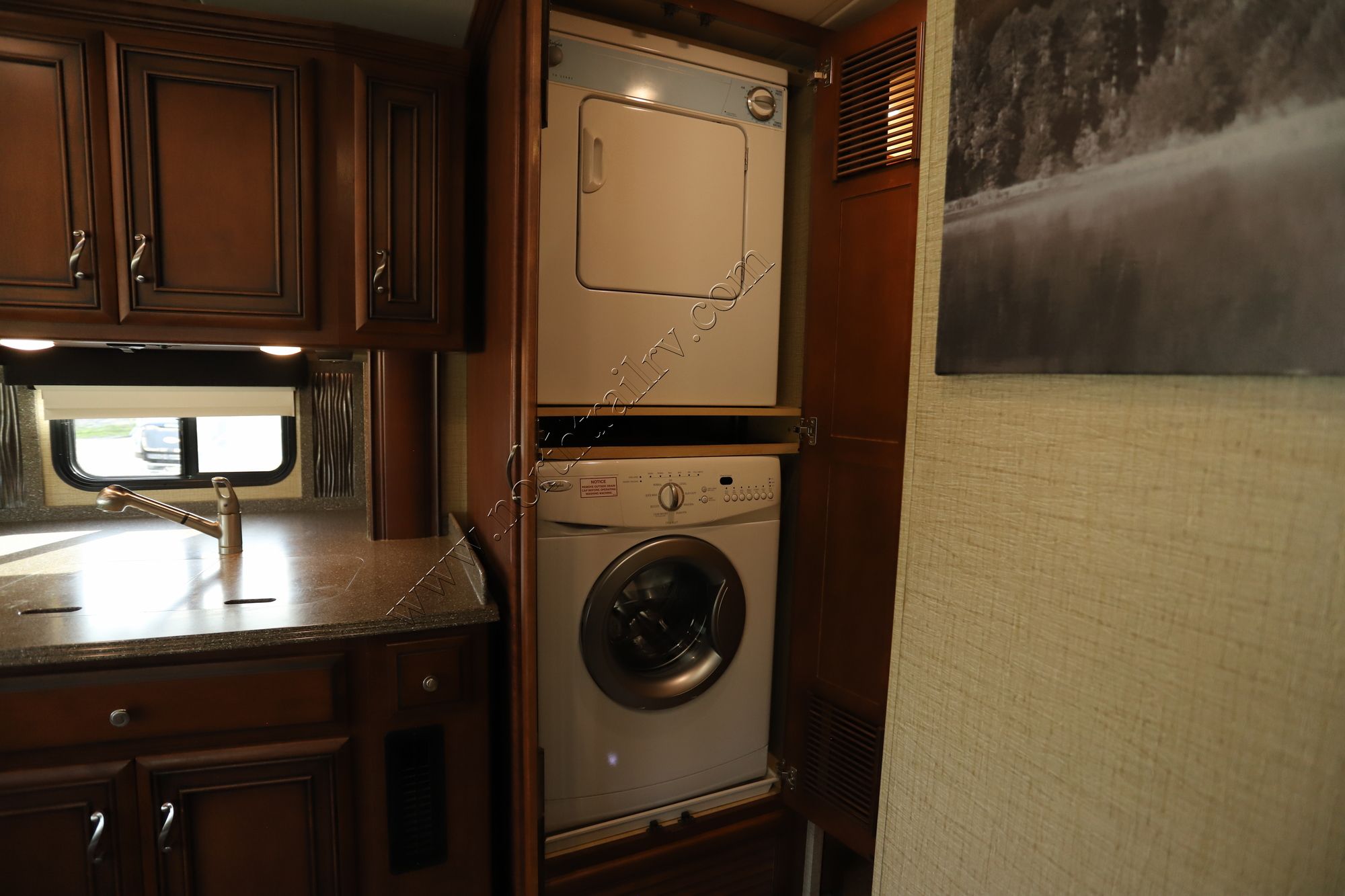 Used 2014 Newmar Ventana Le 3849 Class A  For Sale