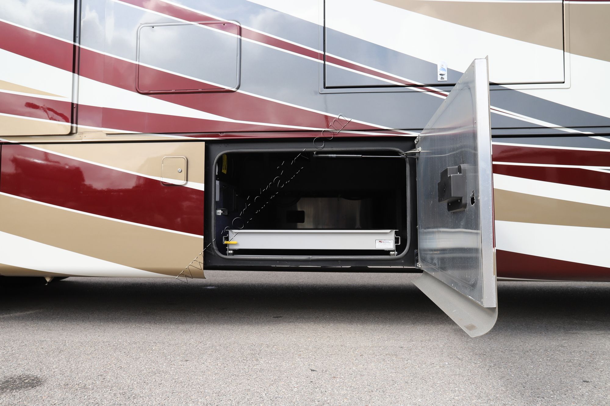Used 2017 Tiffin Motor Homes Allegro Bus 45OP Class A  For Sale