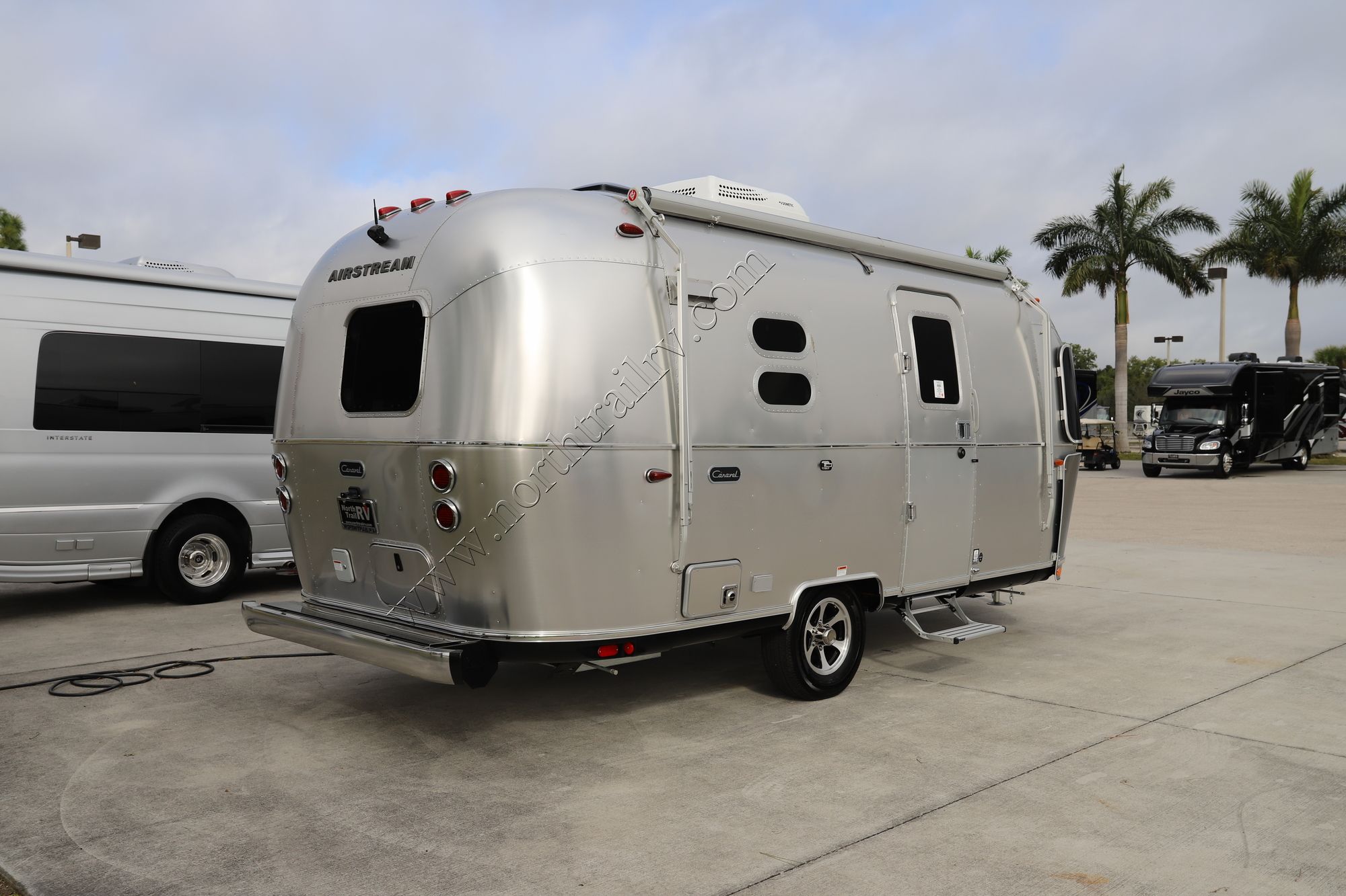 New 2022 Airstream Caravel 20FB Travel Trailer  For Sale