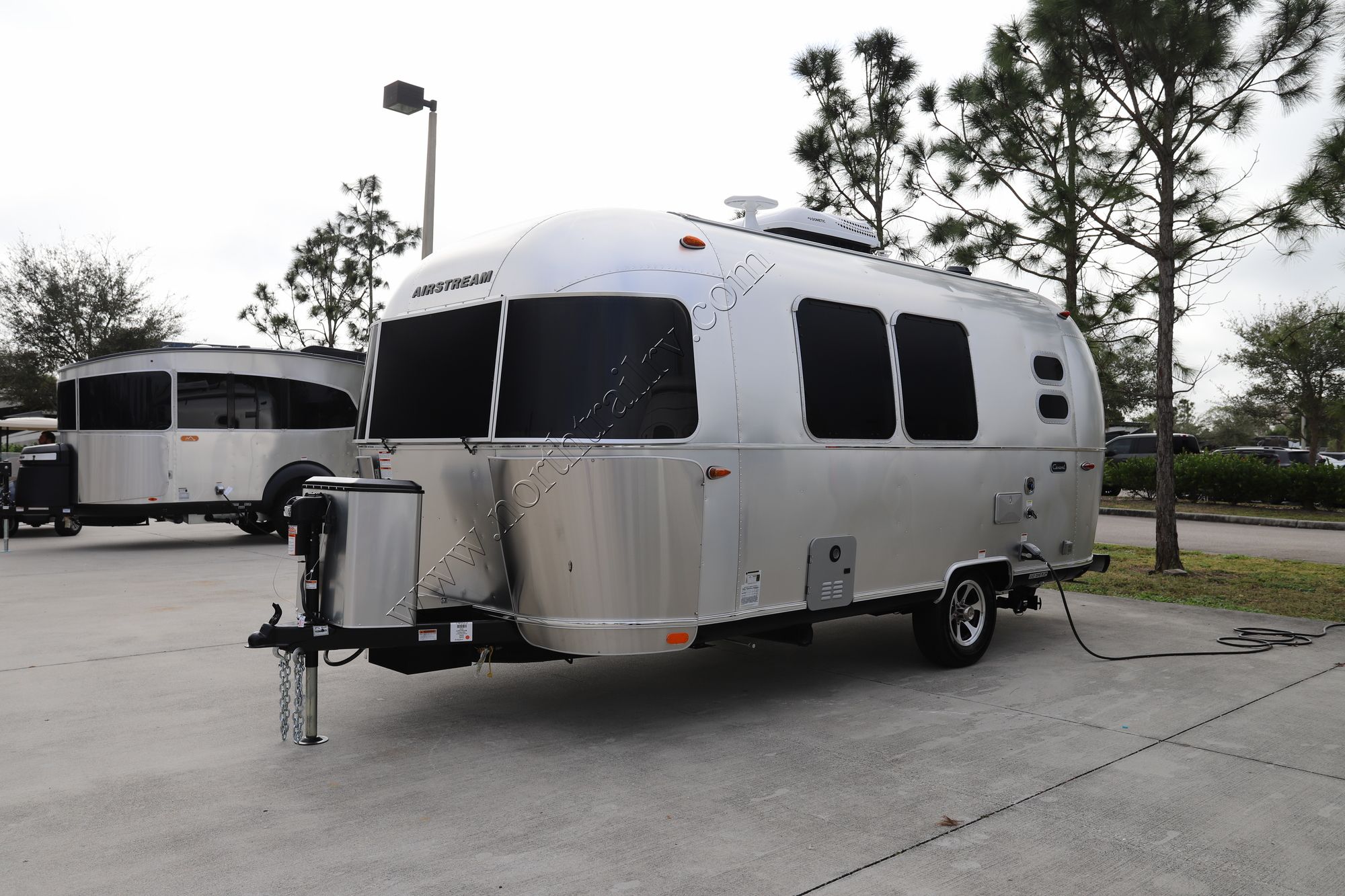 New 2022 Airstream Caravel 20FB Travel Trailer  For Sale