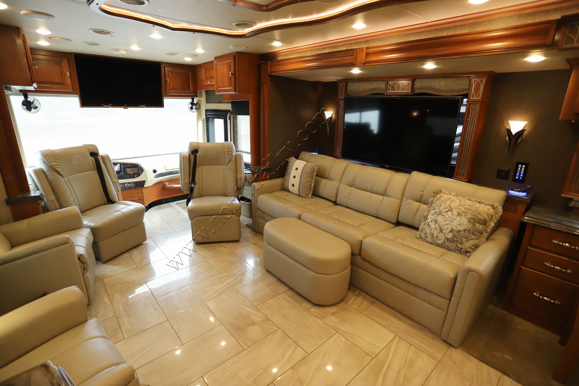 Used 2017 Tiffin Motor Homes Allegro Bus 45OP Class A  For Sale
