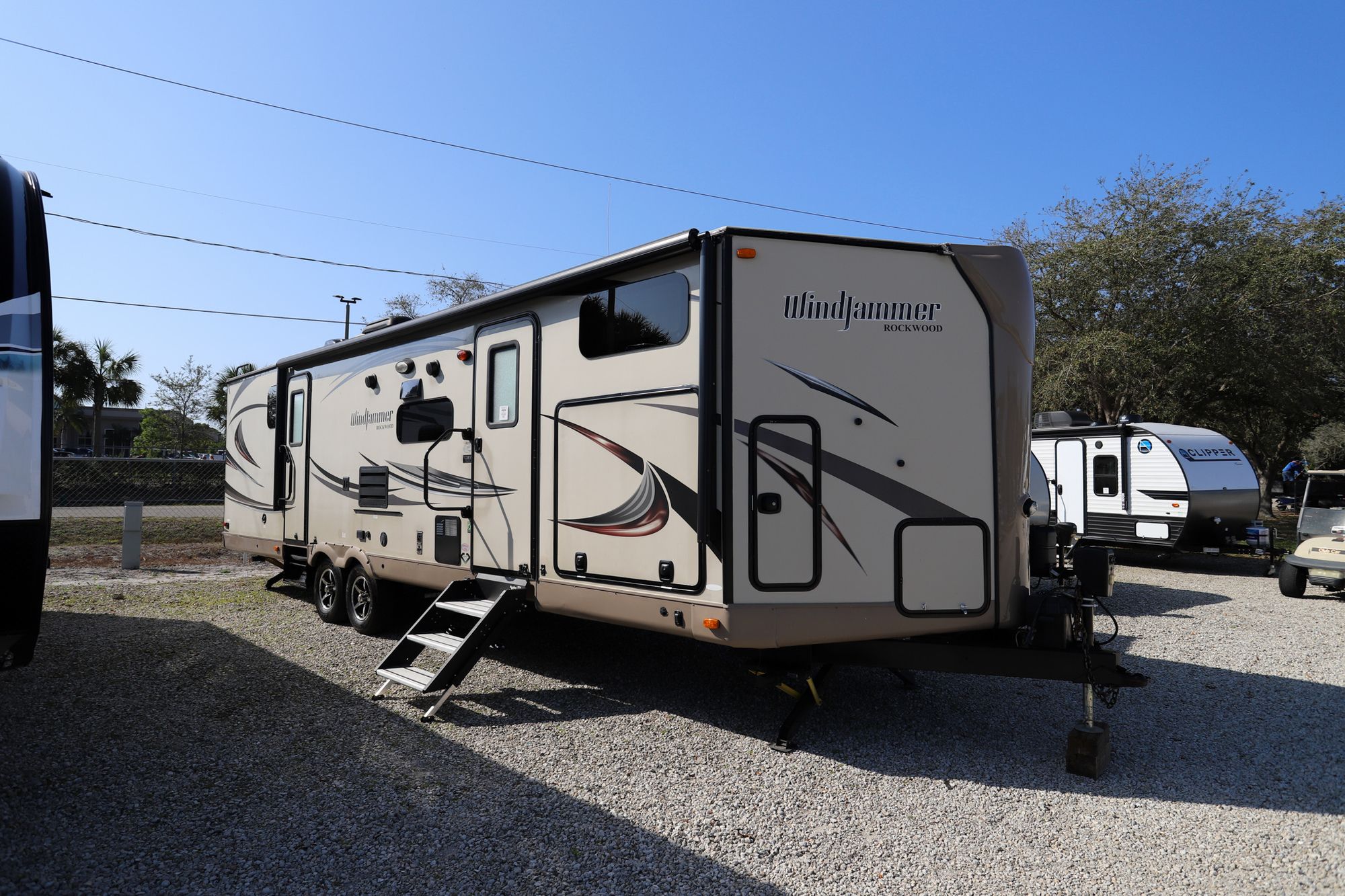 Used 2016 Forest River Windjammer 3006WK Travel Trailer  For Sale