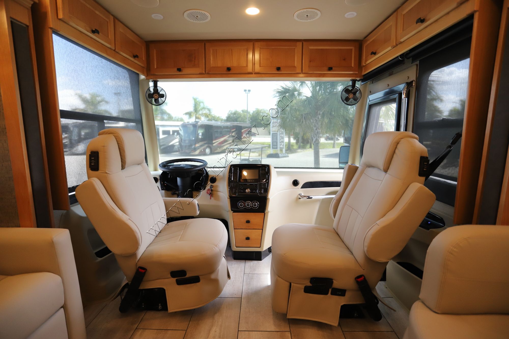 Used 2021 Tiffin Motor Homes Breeze 33BR Class A  For Sale