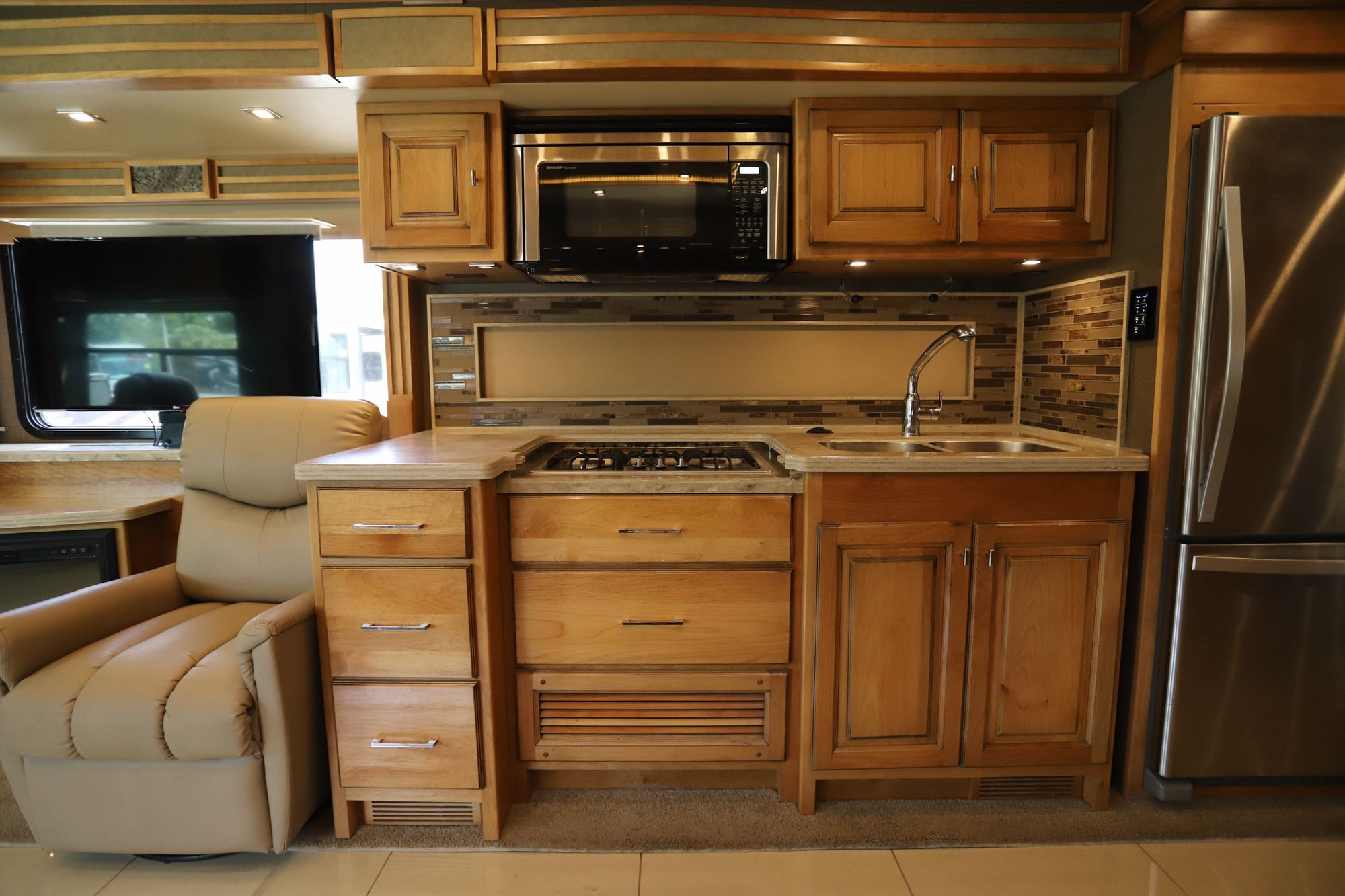 Used 2019 Tiffin Motor Homes Allegro Red 37BA Class A  For Sale