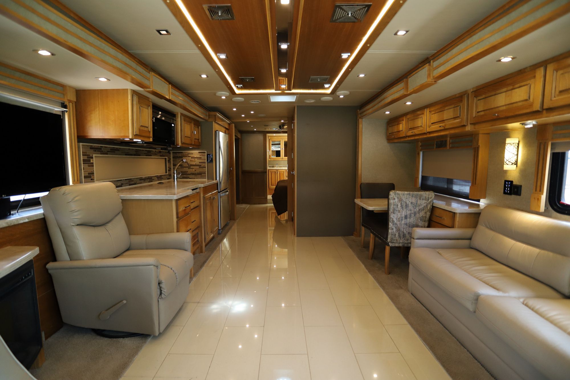 Used 2019 Tiffin Motor Homes Allegro Red 37BA Class A  For Sale