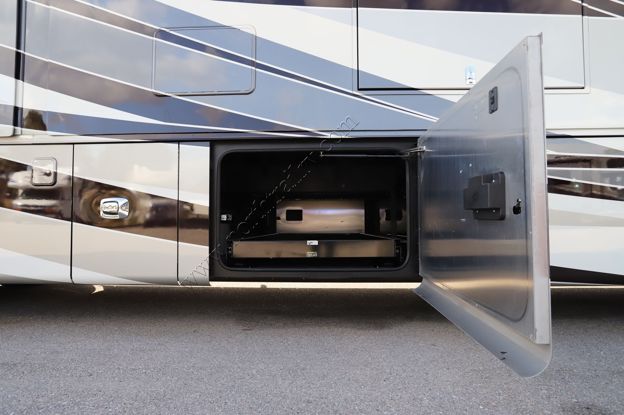 Used 2017 Tiffin Motor Homes Allegro Bus 45OPP Class A  For Sale