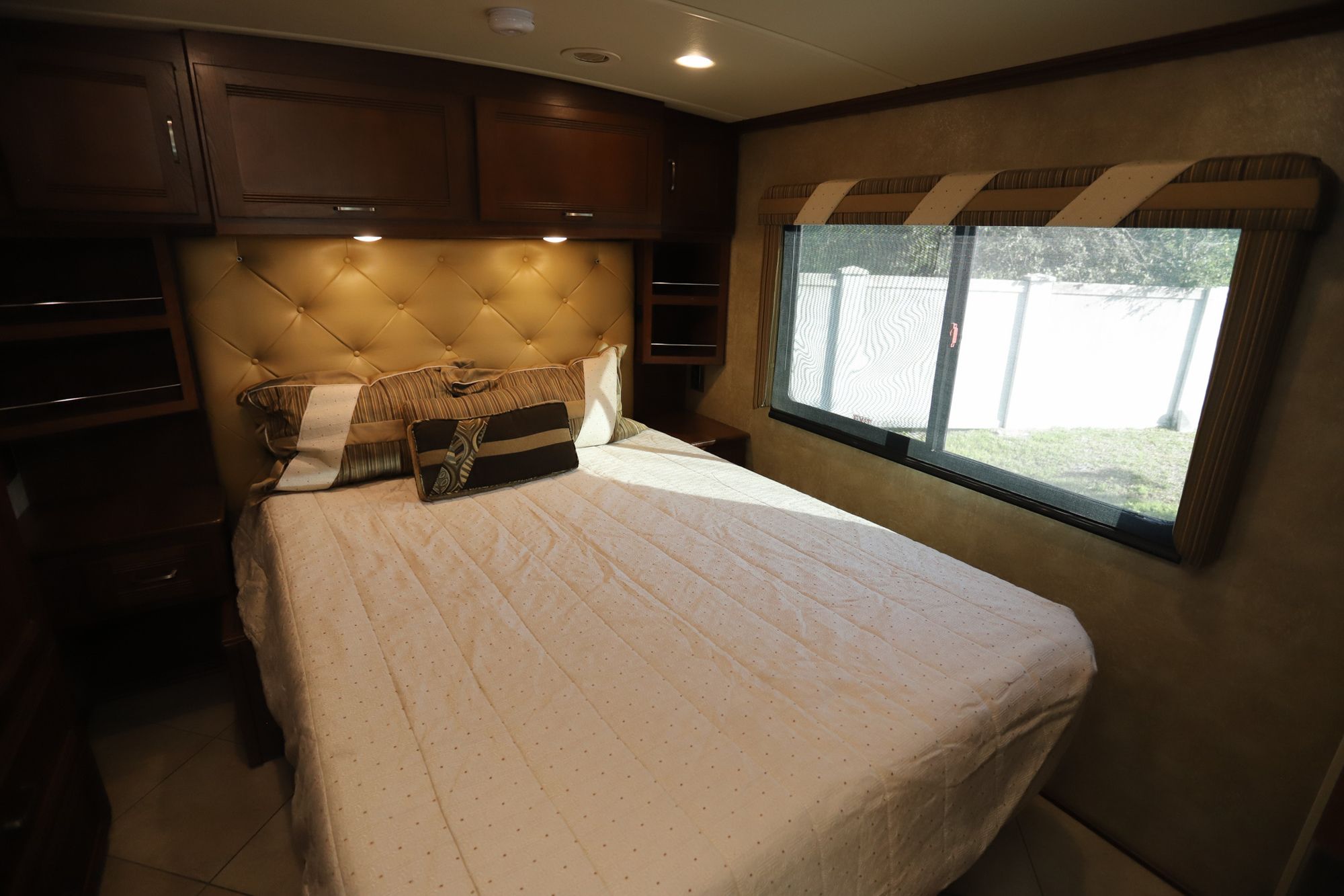 Used 2015 Winnebago Forza 34T Class A  For Sale