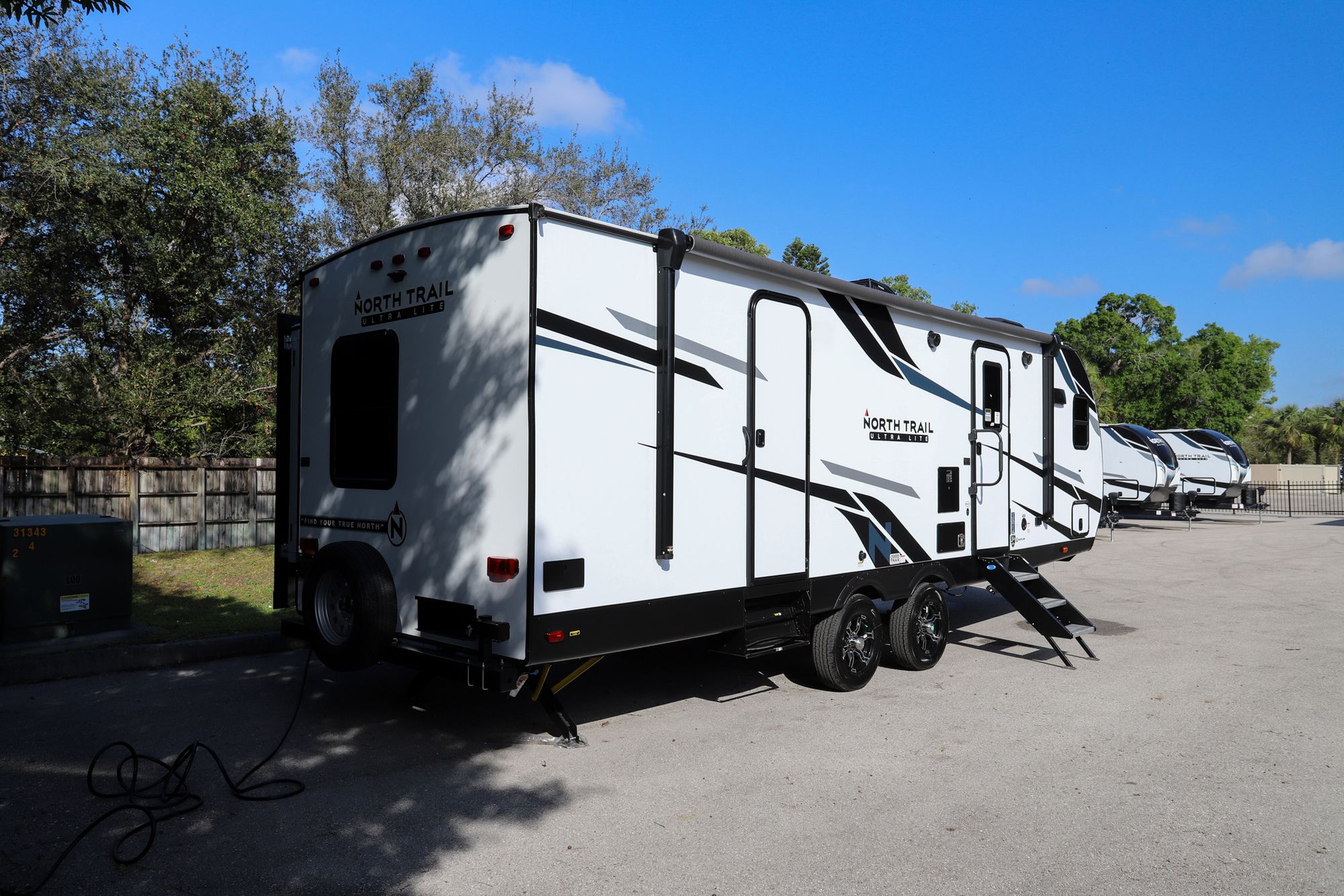 New 2022 Heartland Rv North Trail 26FKDS Travel Trailer  For Sale