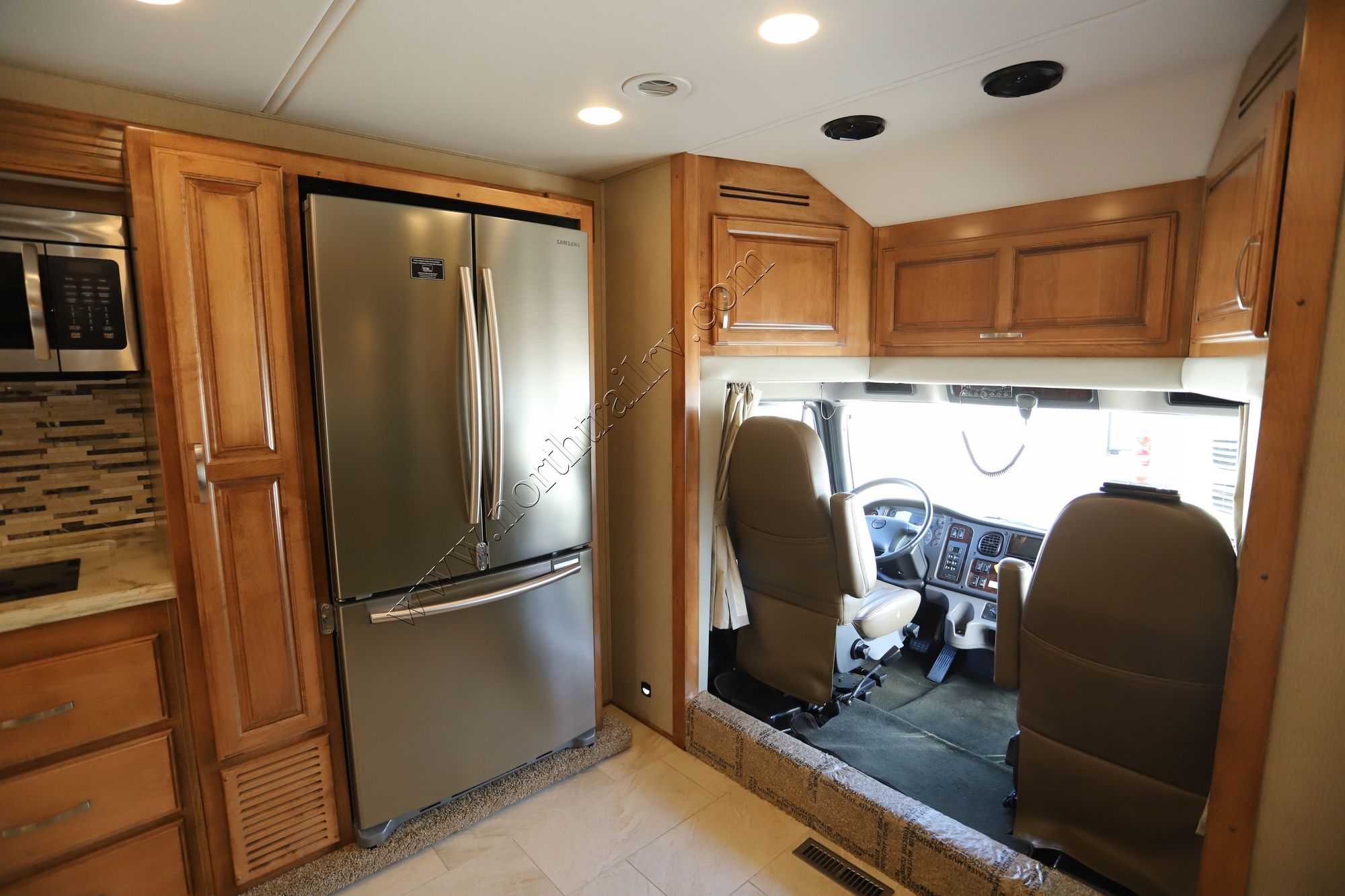 Used 2019 Renegade Rv Verona Le 40LRB Super C  For Sale