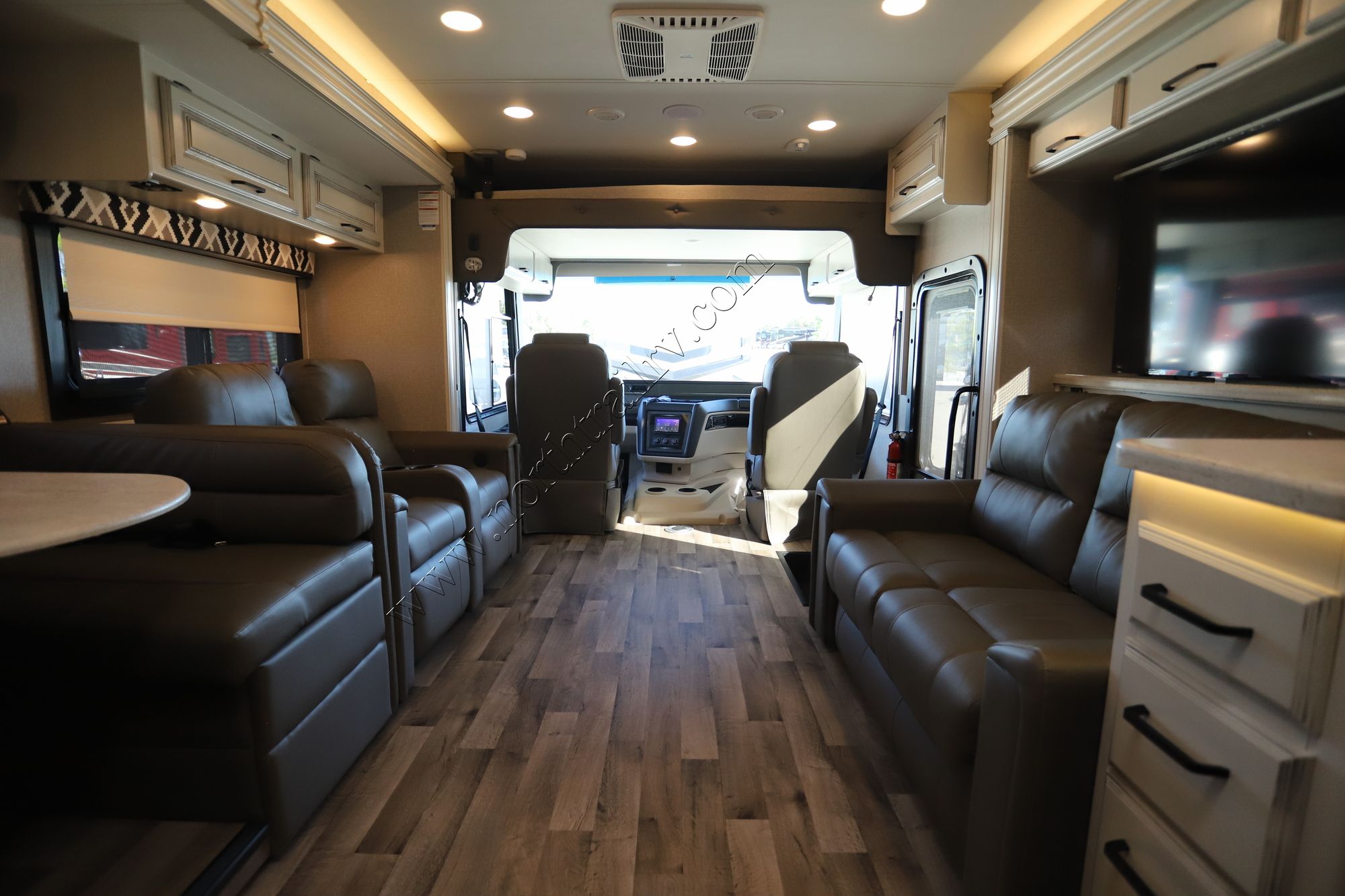 Used 2021 Jayco Precept 34G Class A  For Sale