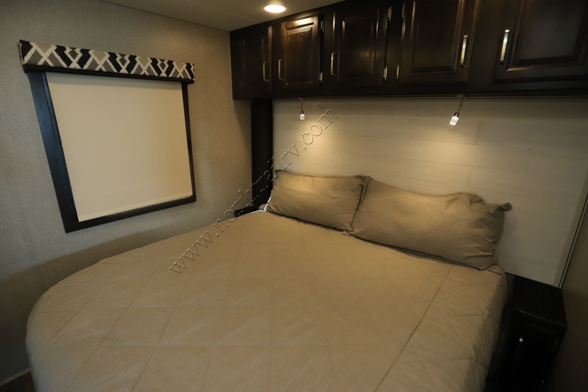 Used 2021 Jayco Precept 34G Class A  For Sale