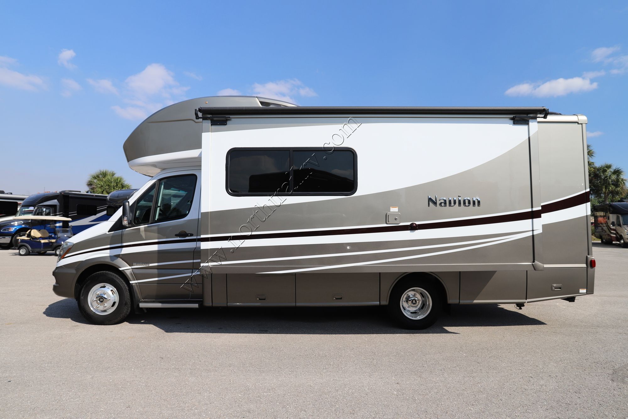 Used 2019 Winnebago Navion 24D Class C  For Sale