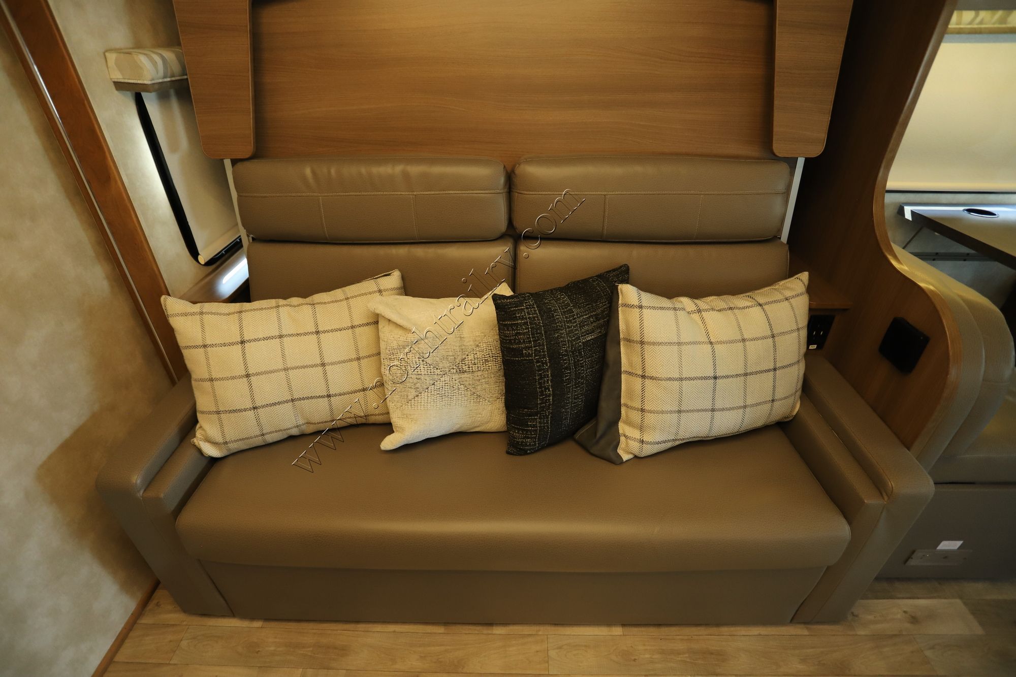 Used 2019 Winnebago Navion 24D Class C  For Sale