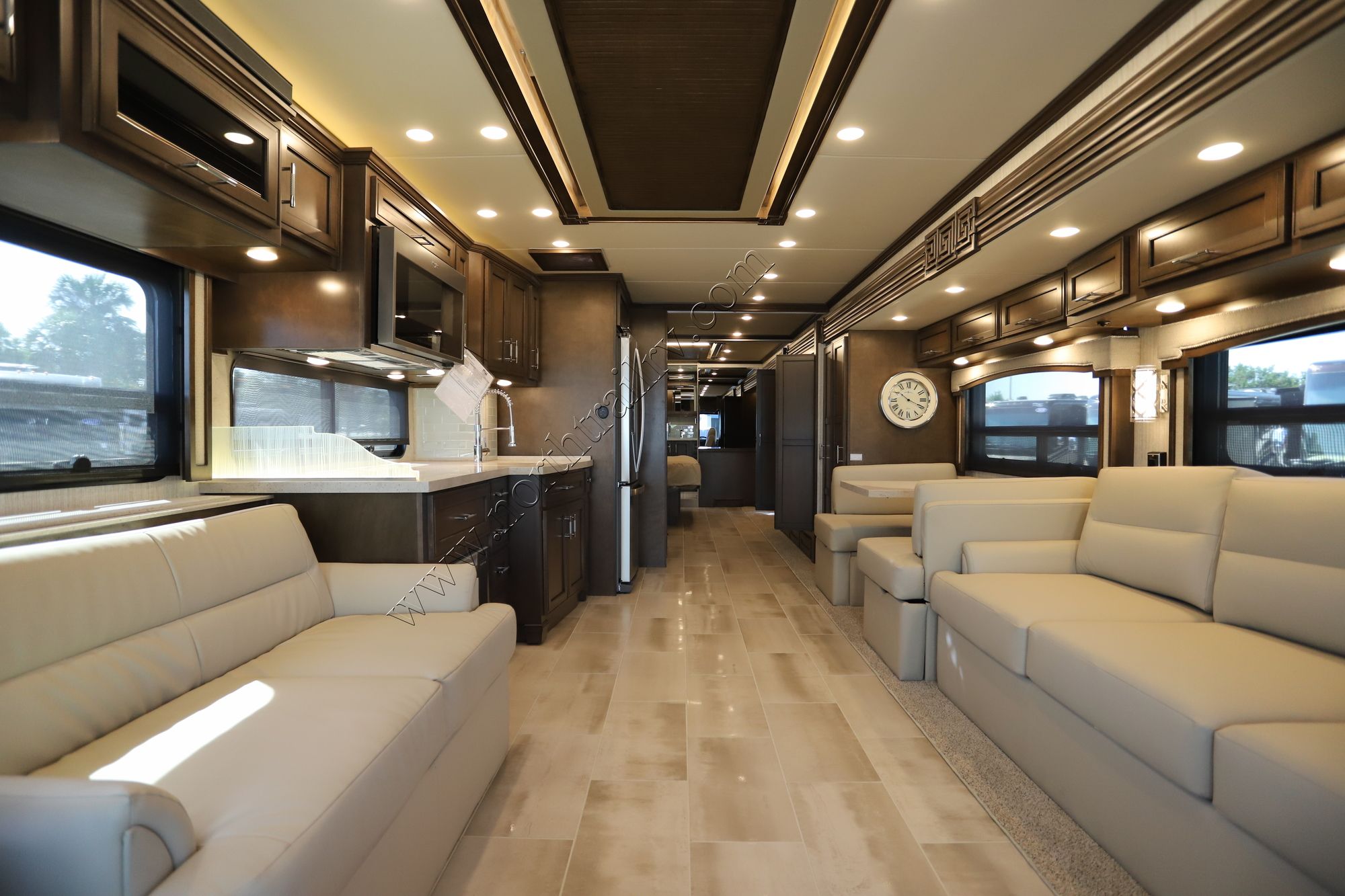 New 2022 Newmar Ventana 4326 Class A  For Sale