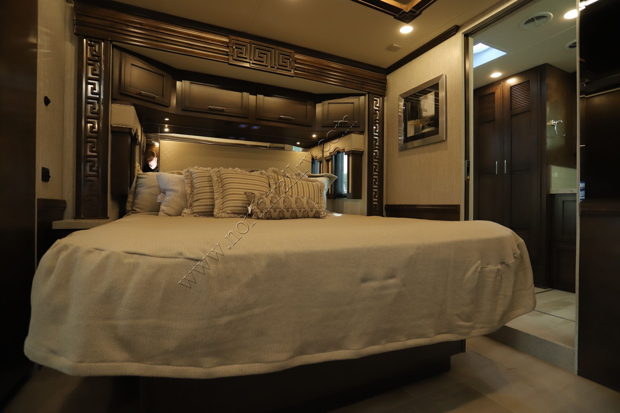 New 2022 Newmar Ventana 4326 Class A  For Sale