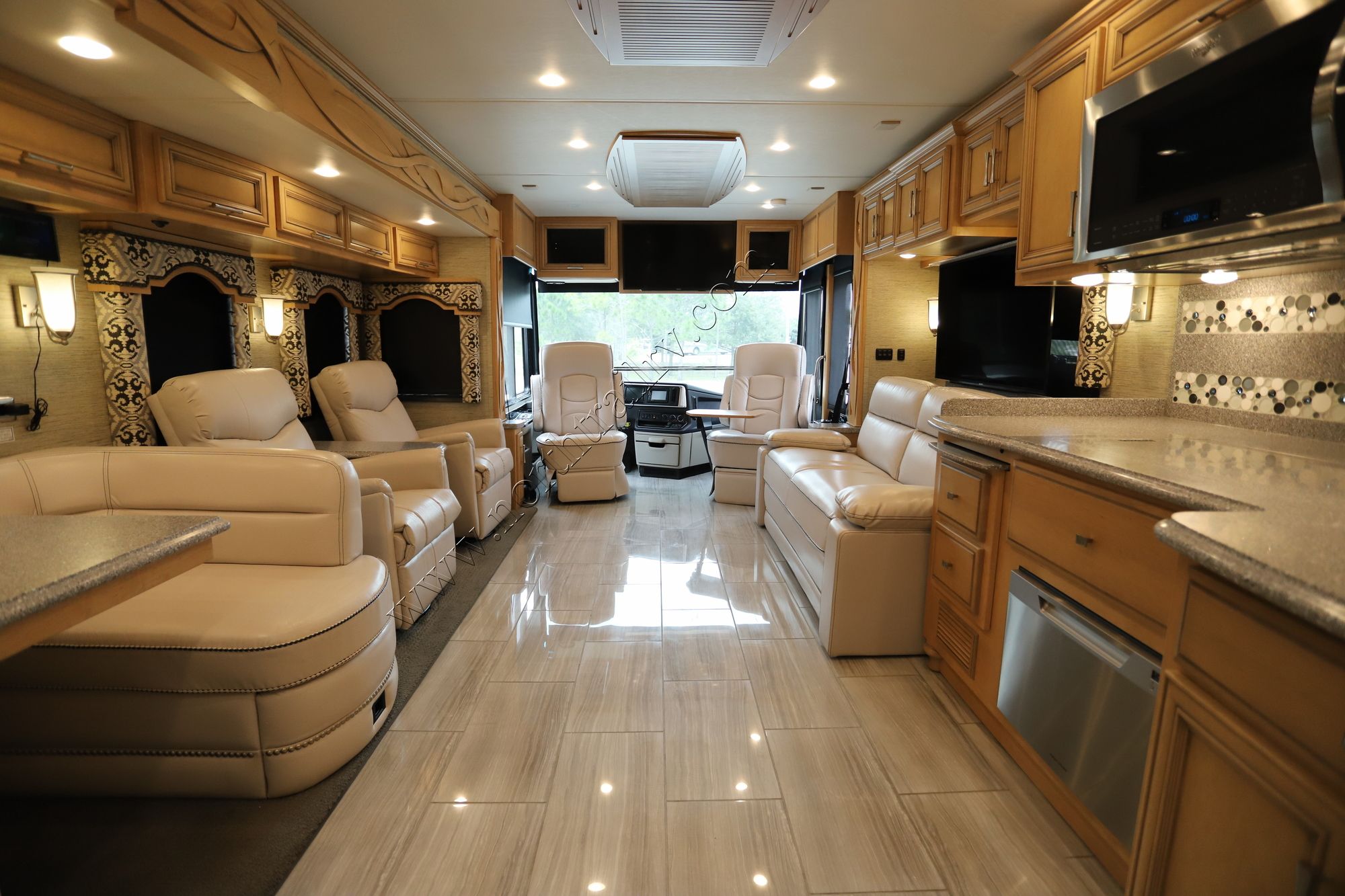 Used 2017 Newmar Ventana 4369 Class A  For Sale