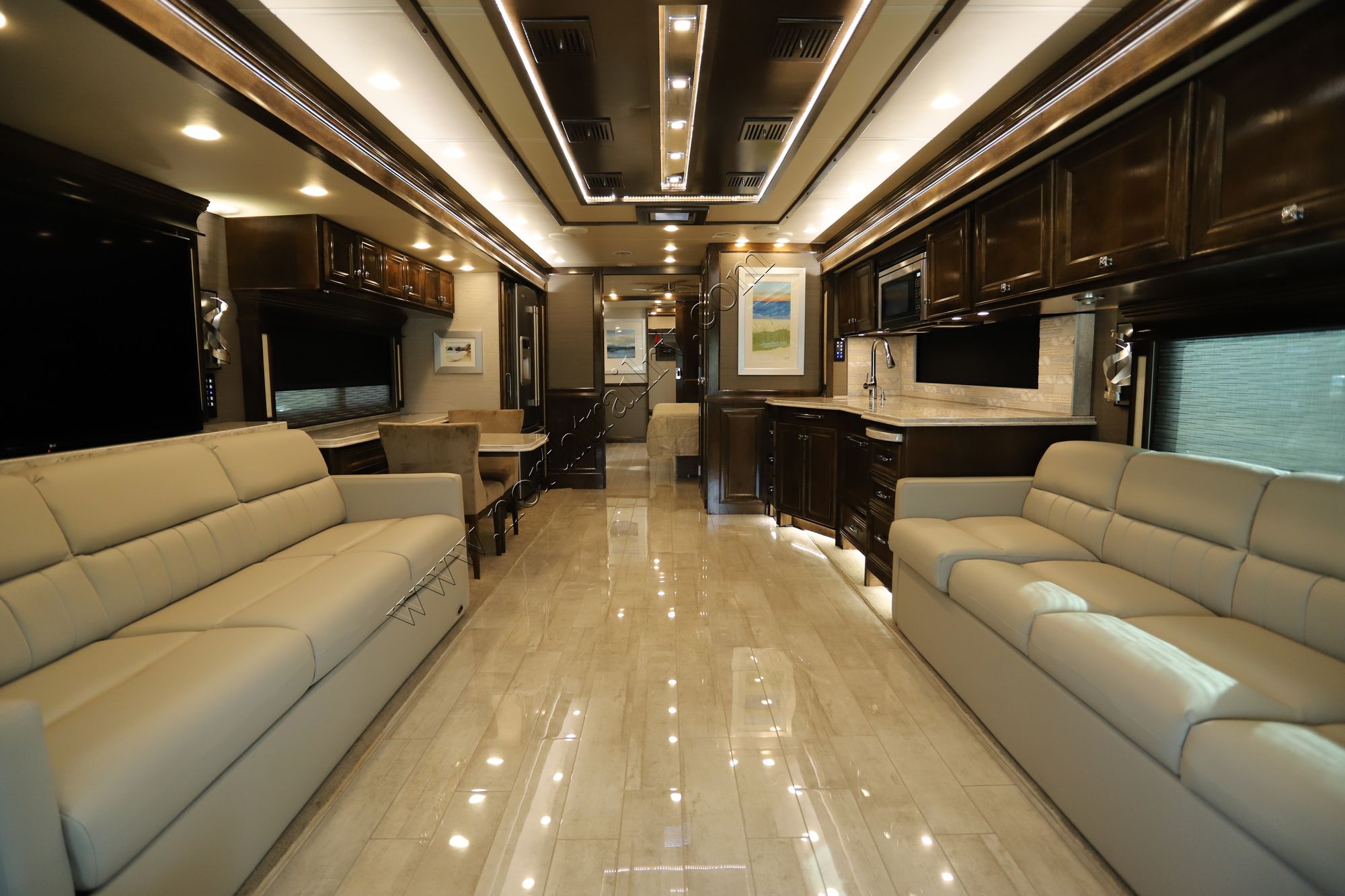 Used 2020 Tiffin Motor Homes Phaeton 44OH Class A  For Sale