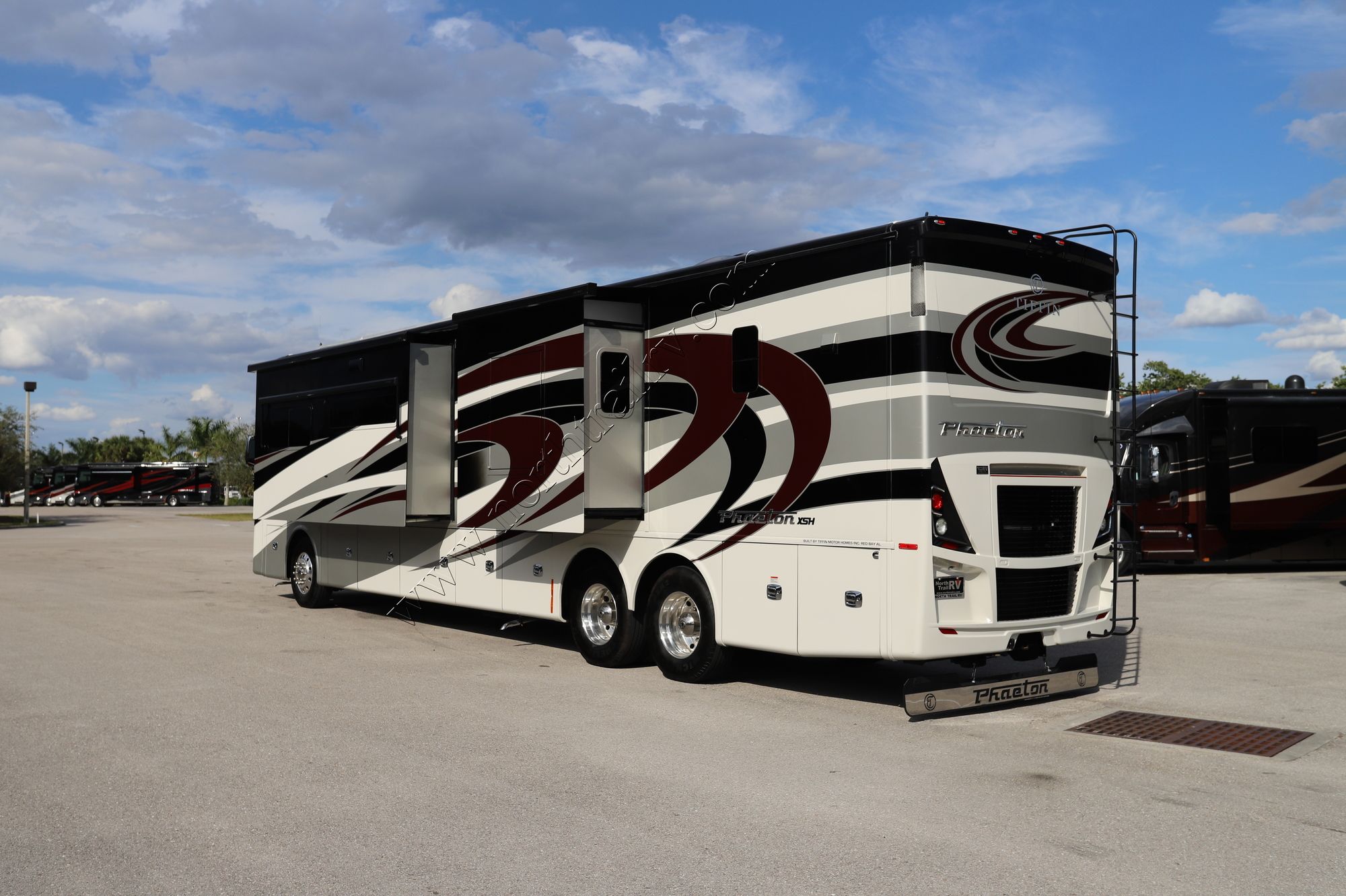 Used 2020 Tiffin Motor Homes Phaeton 44OH Class A  For Sale