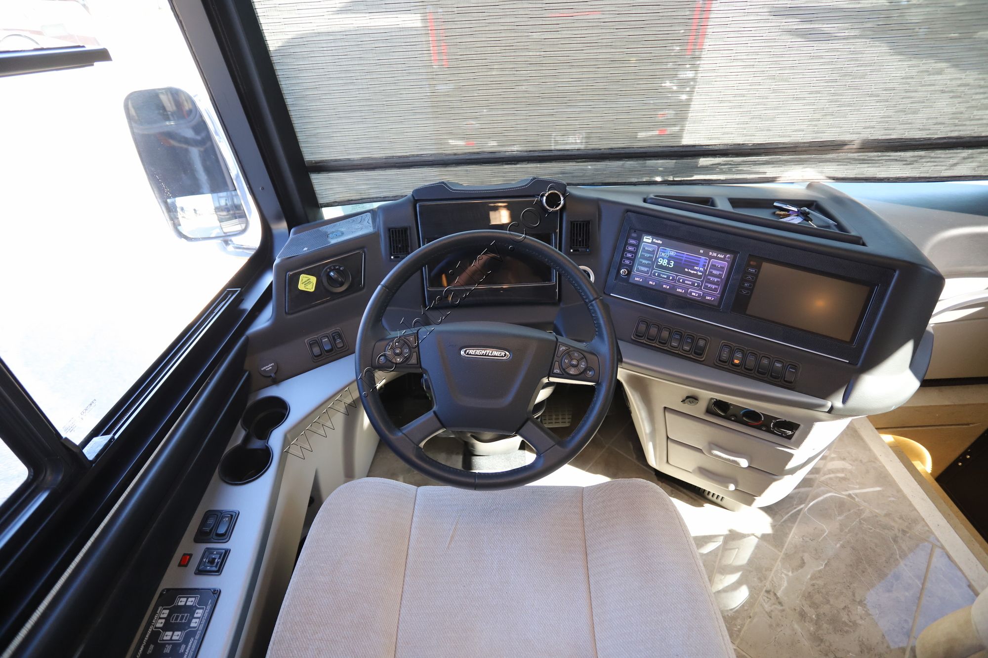 Used 2020 Newmar New Aire 3343 Class A  For Sale