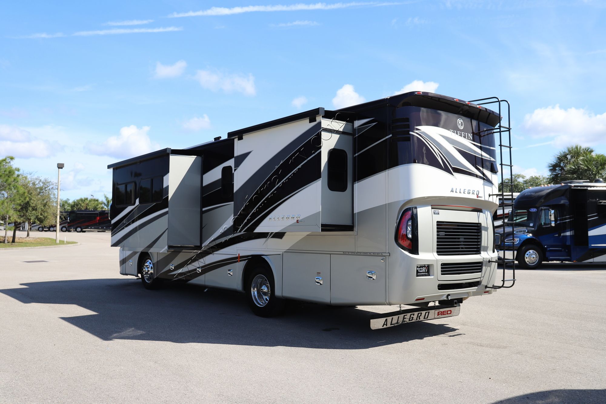 Used 2021 Tiffin Motor Homes Allegro Red 33AA Class A  For Sale