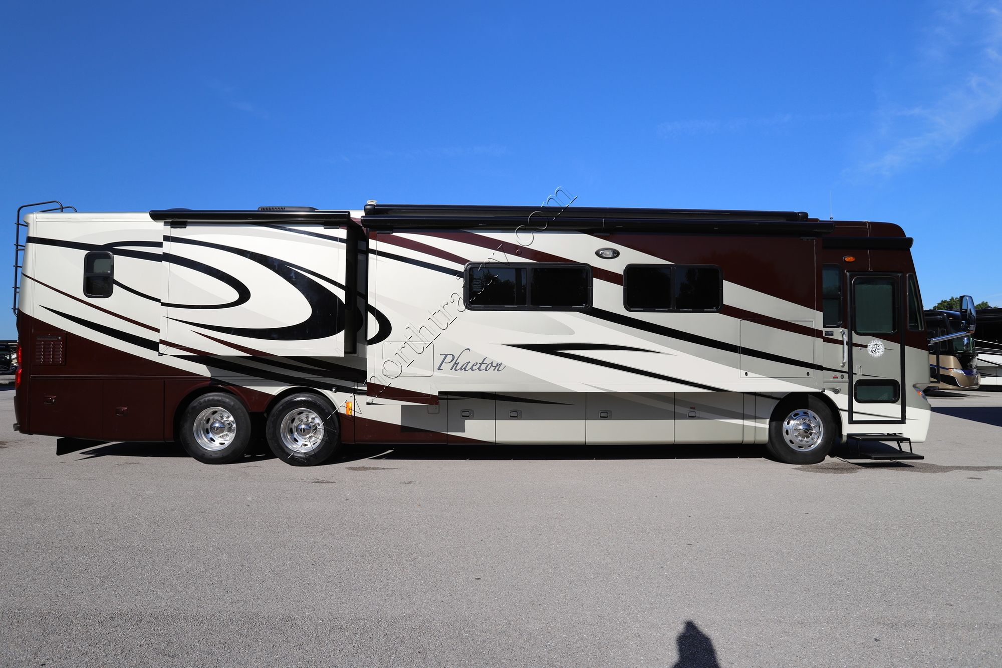 Used 2012 Tiffin Motor Homes Phaeton 42LH Class A  For Sale