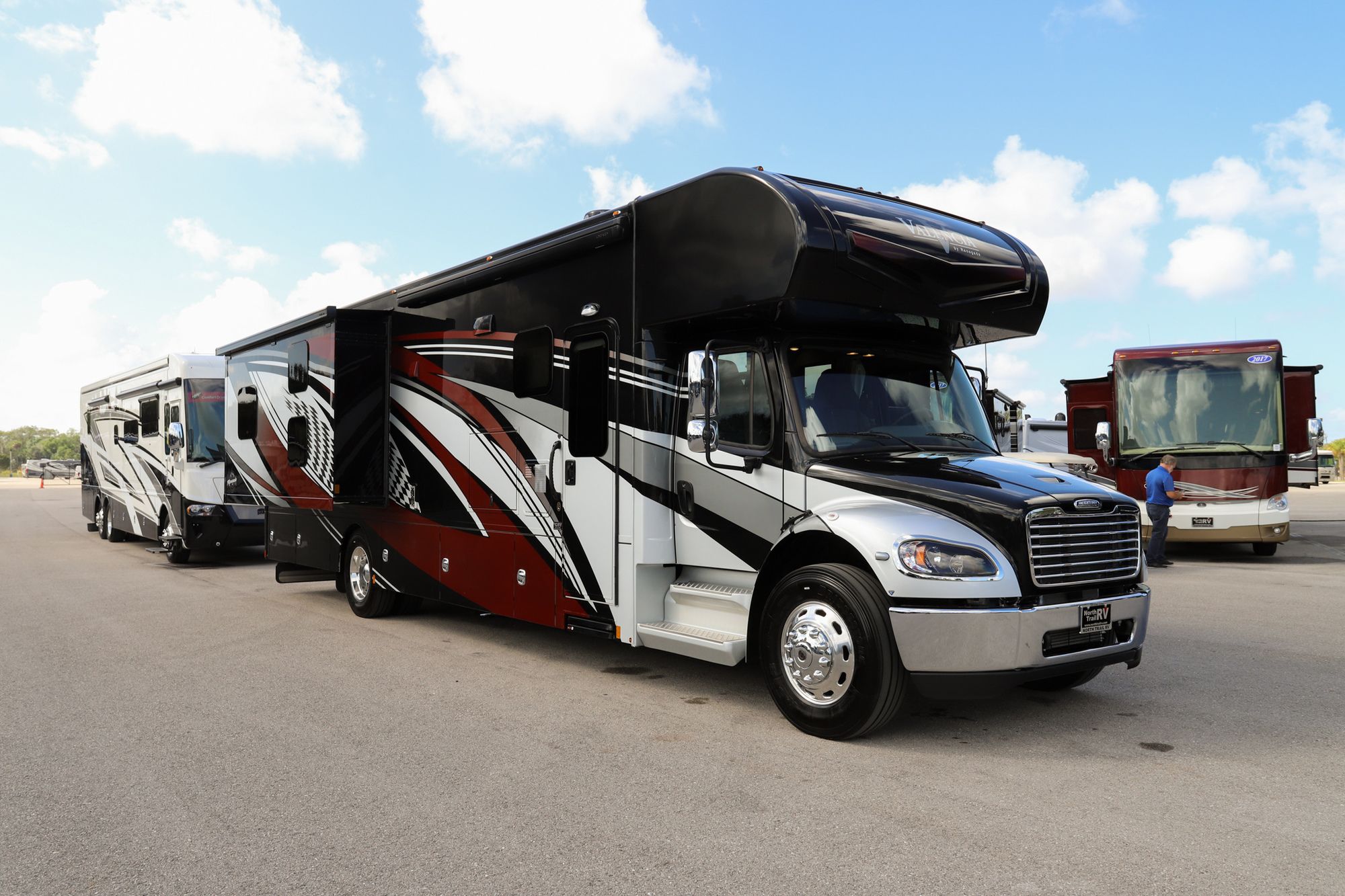 New 2022 Renegade Rv Valencia 38BB Super C  For Sale