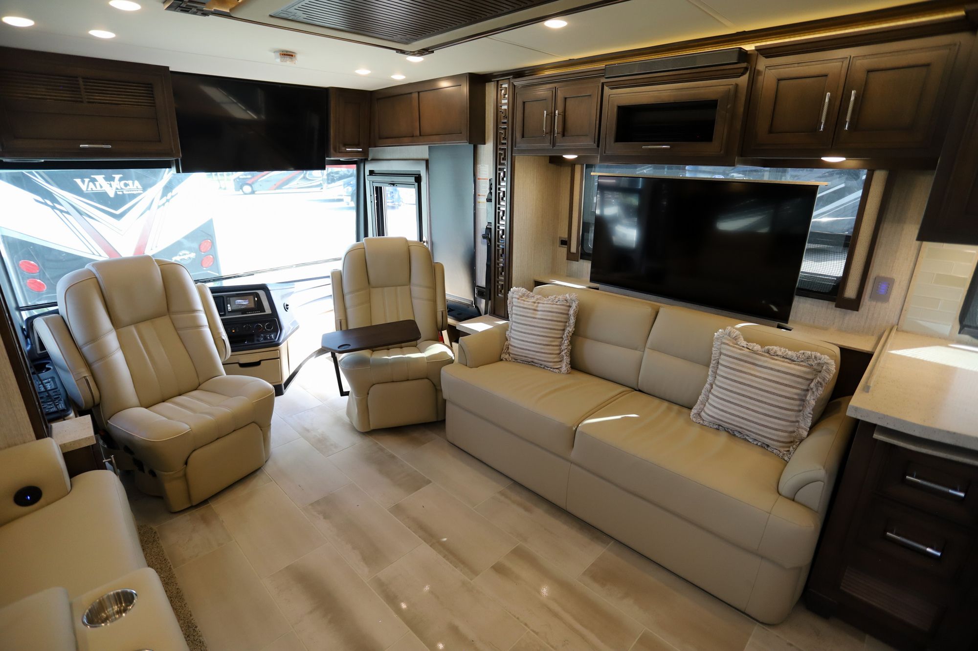 New 2022 Newmar Ventana 4037 Class A  For Sale