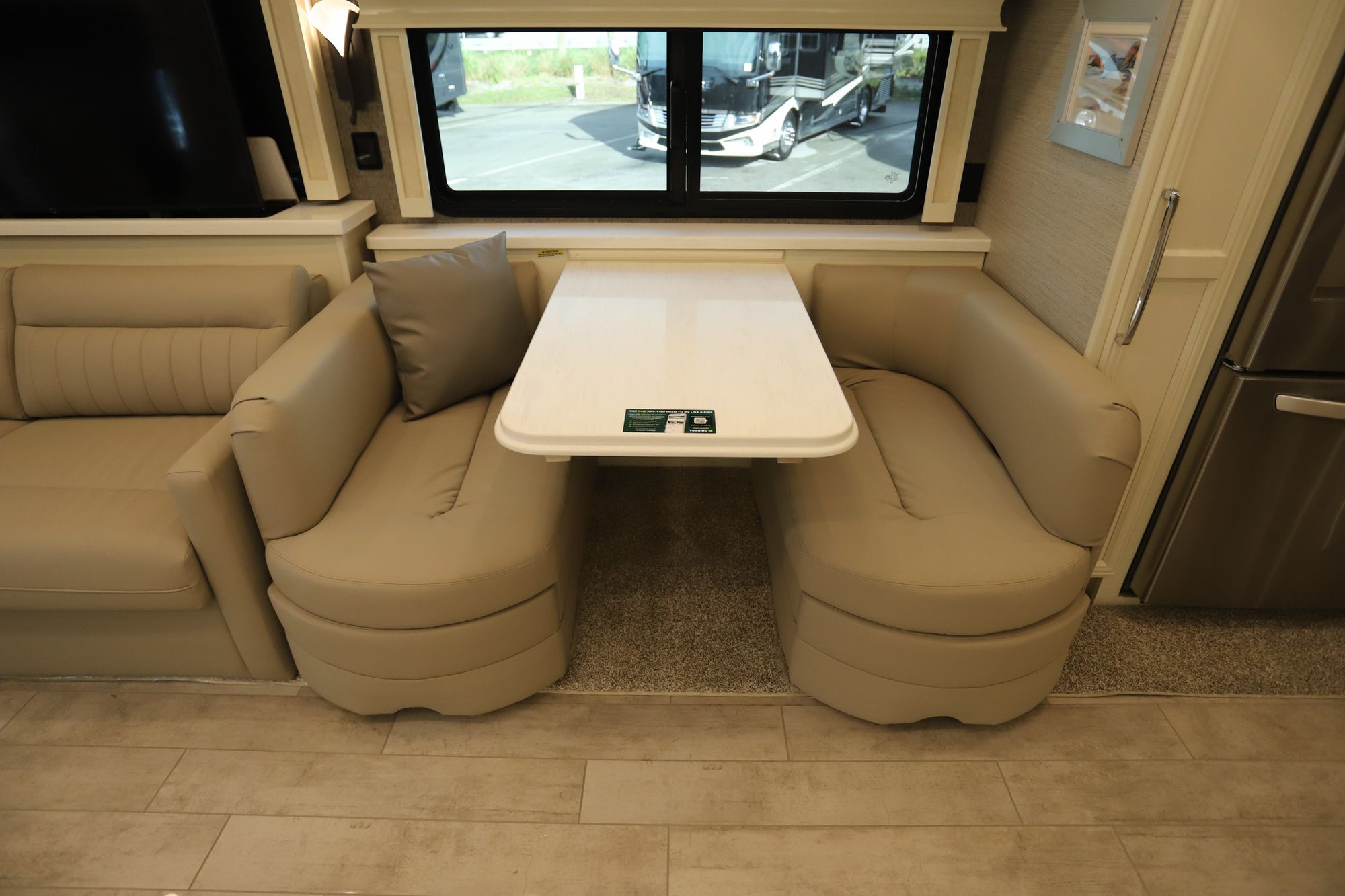 New 2022 Tiffin Motor Homes Phaeton 40IH Class A  For Sale