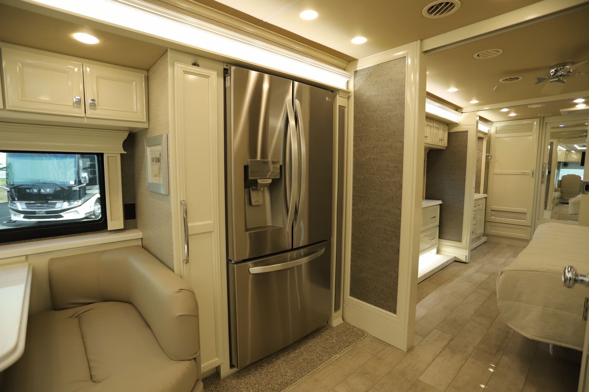 New 2022 Tiffin Motor Homes Phaeton 40IH Class A  For Sale