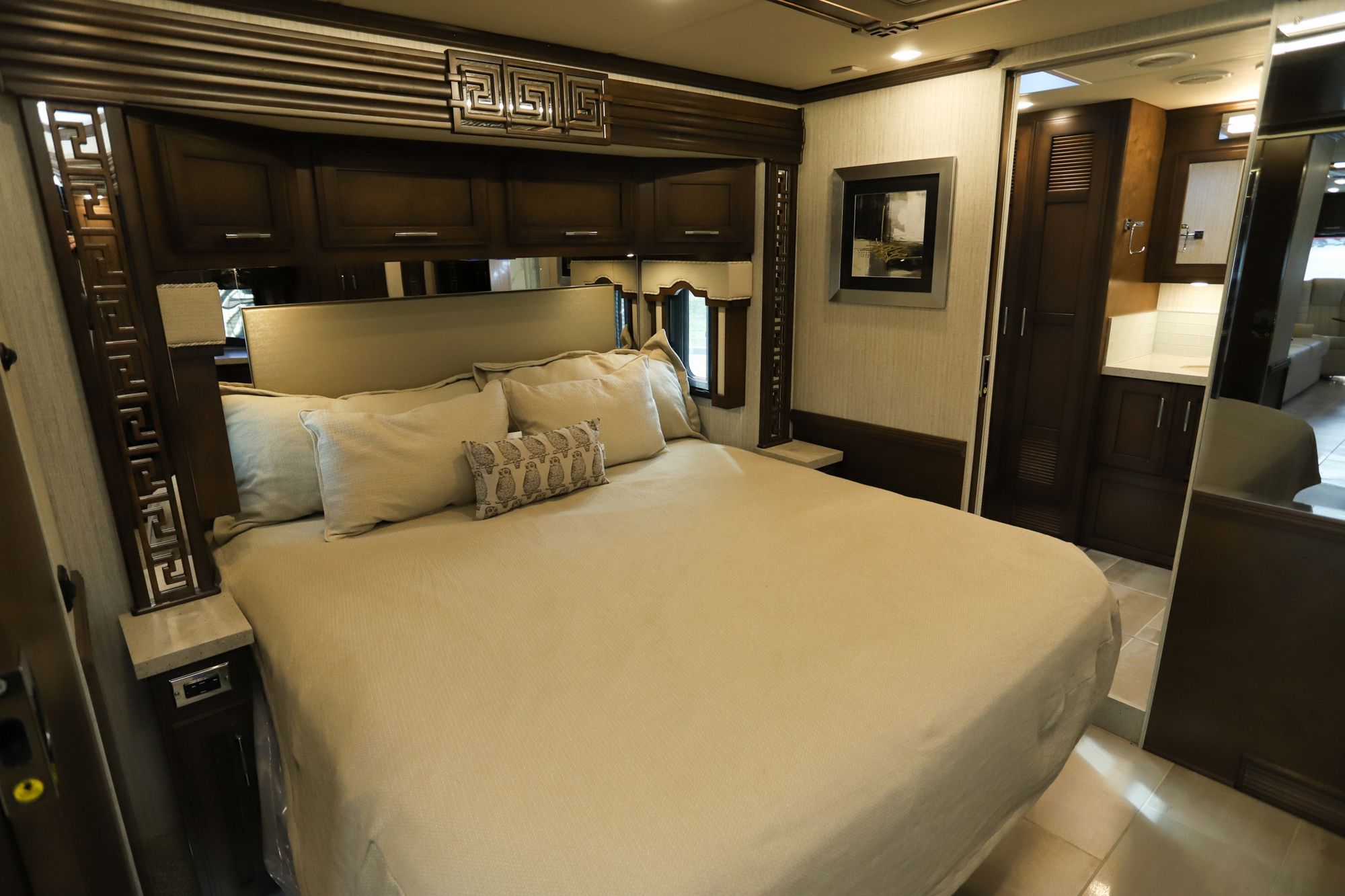 New 2022 Newmar Ventana 4037 Class A  For Sale