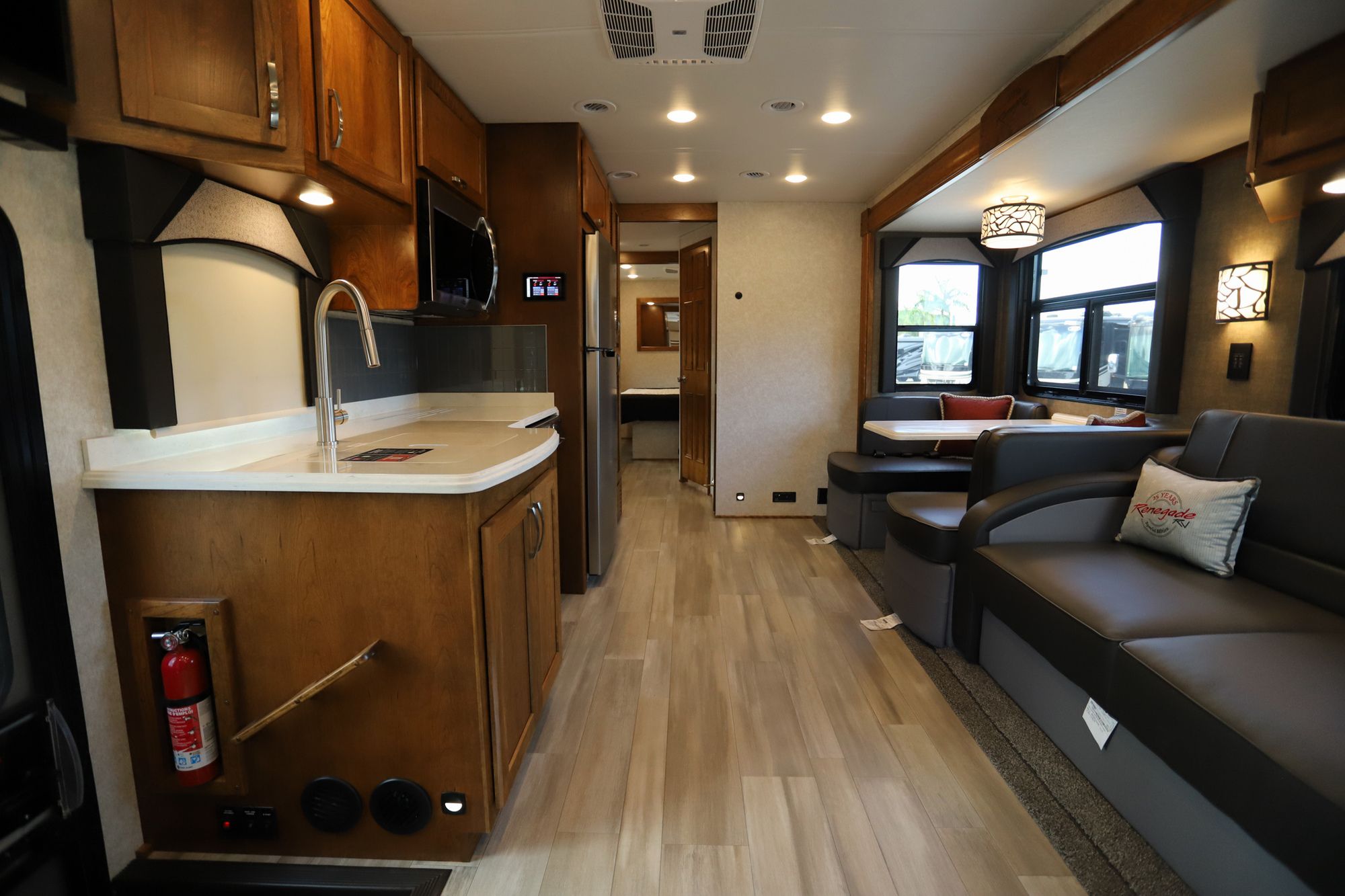 New 2022 Renegade Rv Valencia 38BB Super C  For Sale