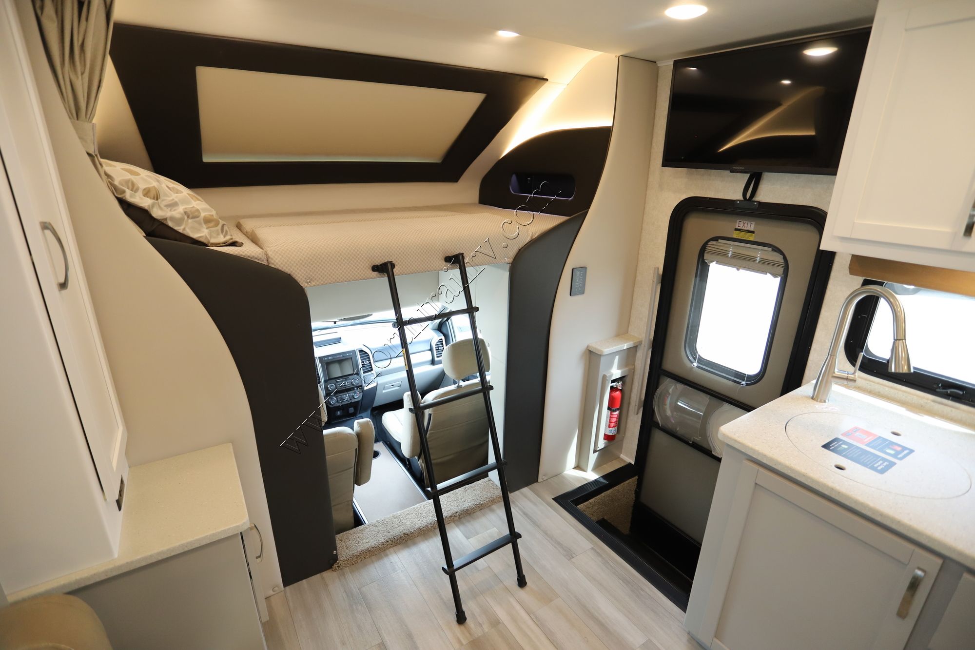 New 2022 Renegade Rv Veracruz 30VRM Class C  For Sale