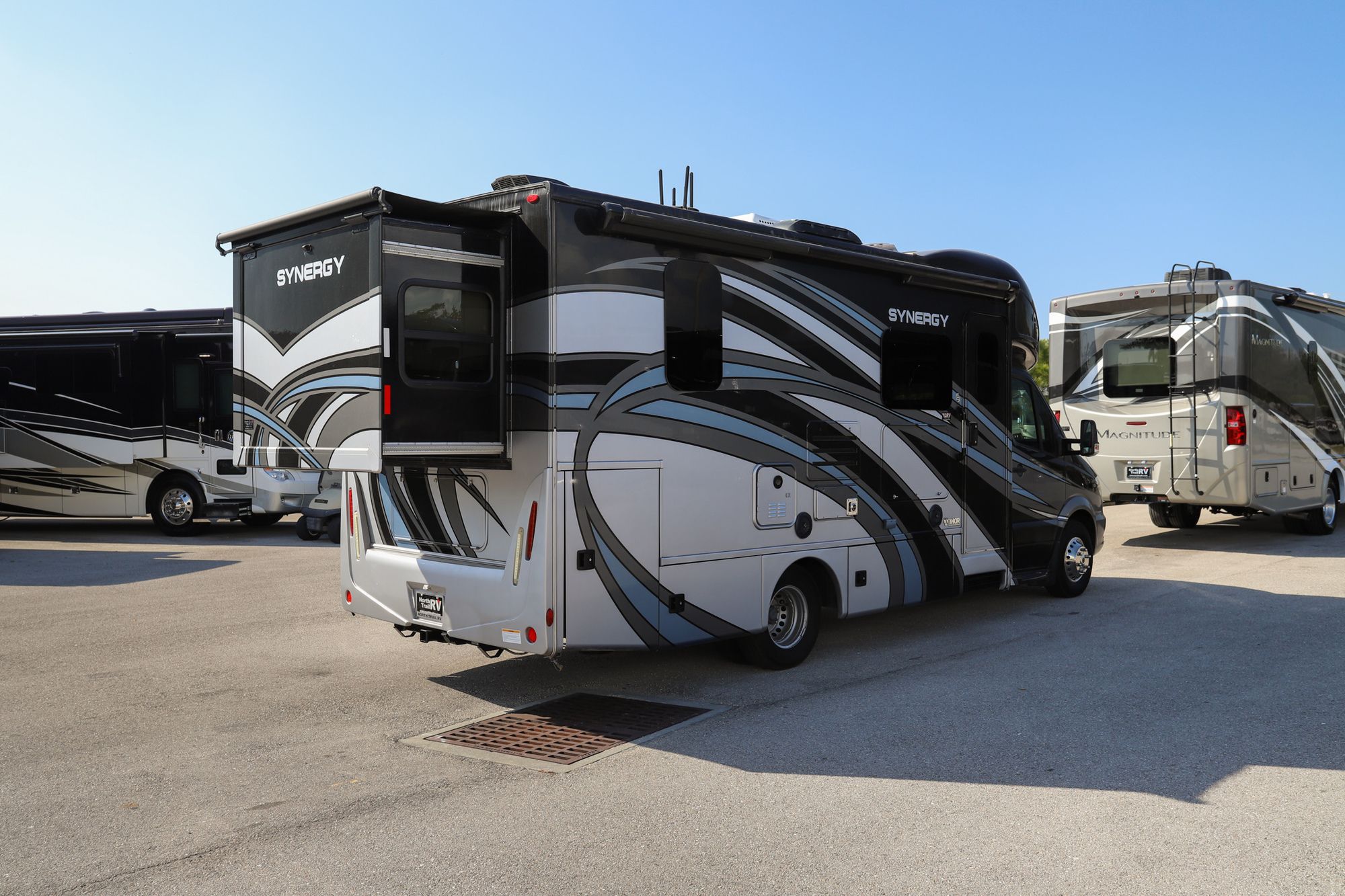 Used 2018 Thor Synergy SP24 Class C  For Sale