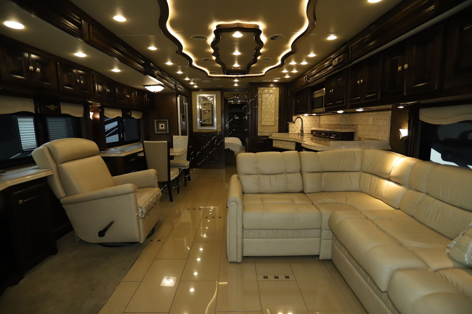 Used 2015 Tiffin Motor Homes Allegro Bus 45LP Class A  For Sale