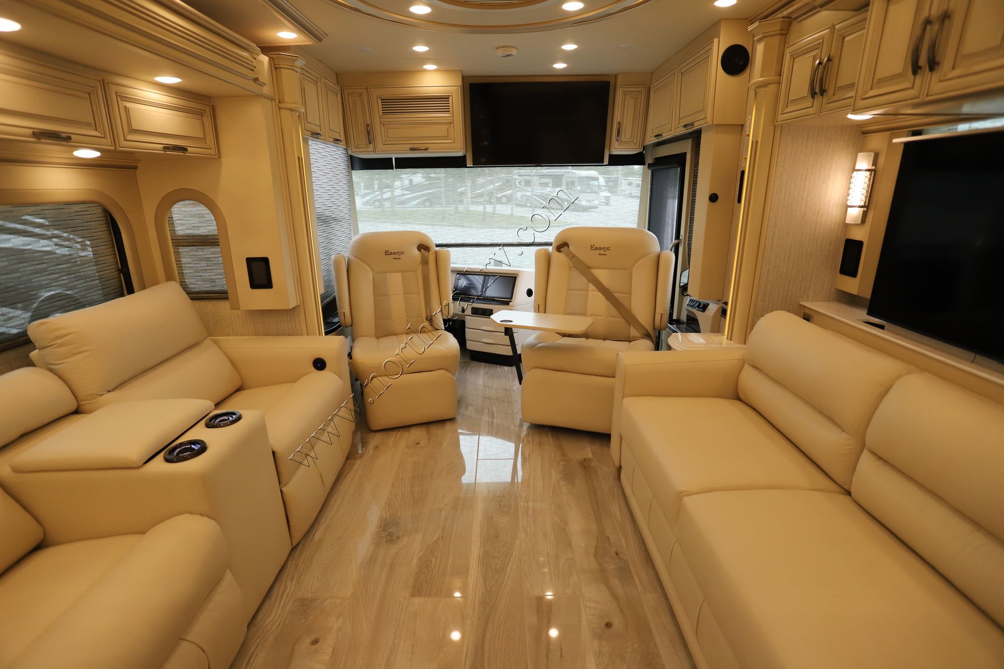 New 2022 Newmar Essex 4569 Class A  For Sale