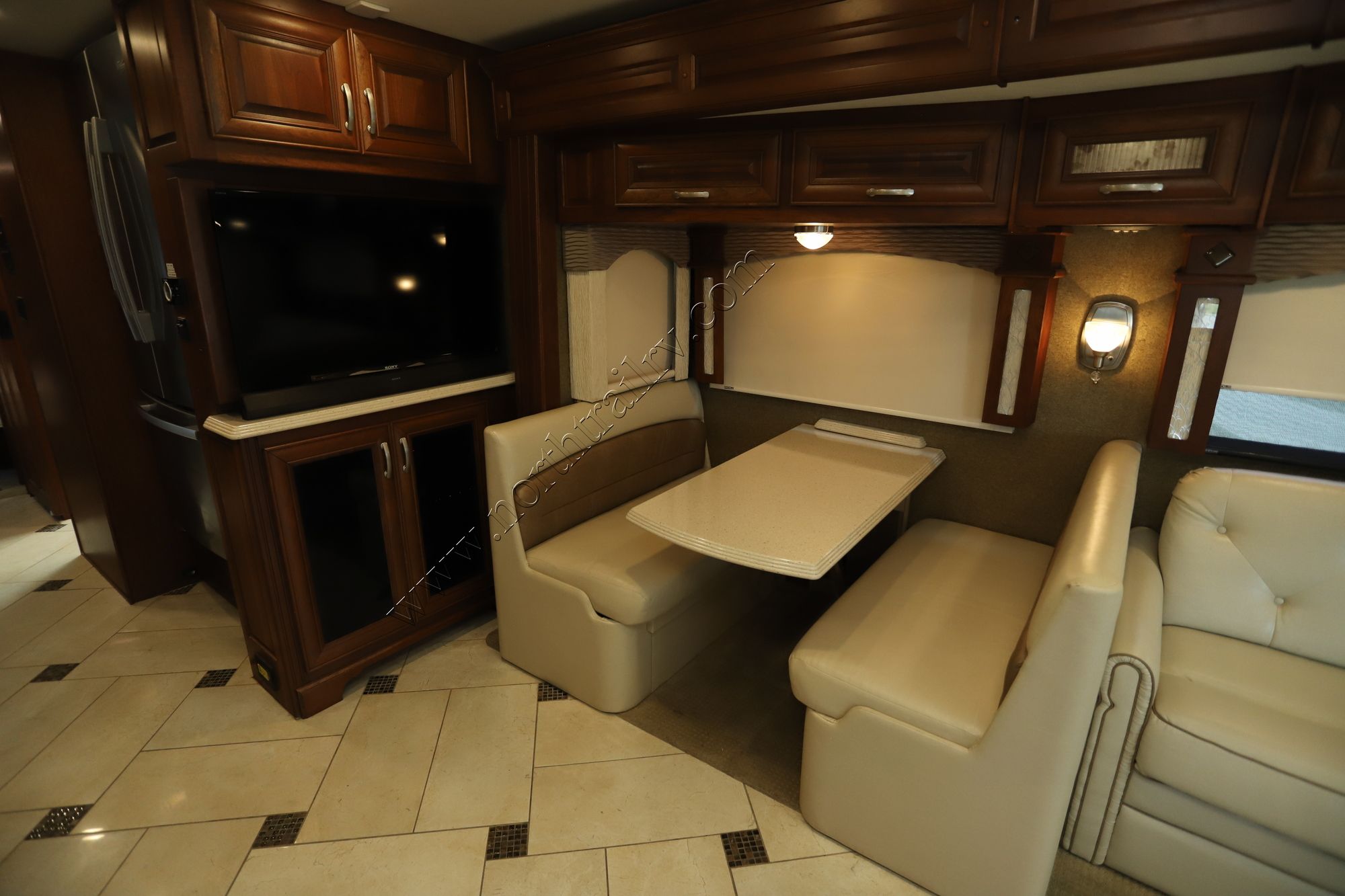 Used 2014 Forest River Charleston 430BH Class A  For Sale