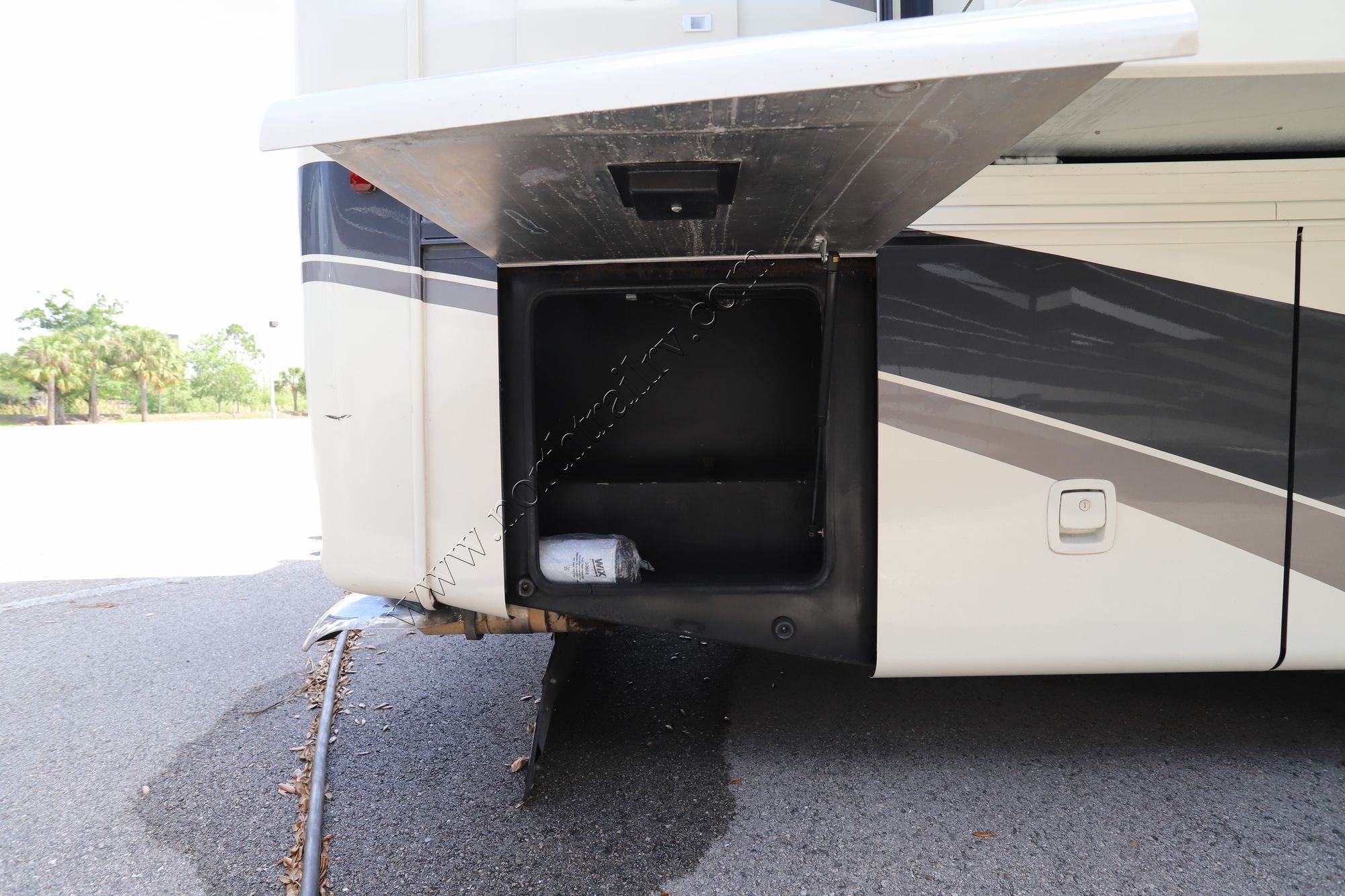 Used 2014 Forest River Charleston 430BH Class A  For Sale