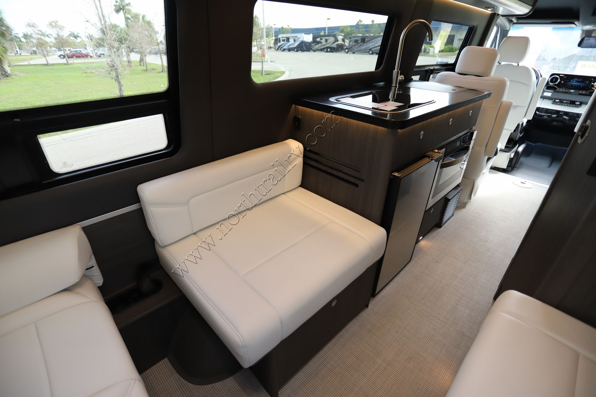 New 2022 Airstream Interstate 24GL Class B  For Sale