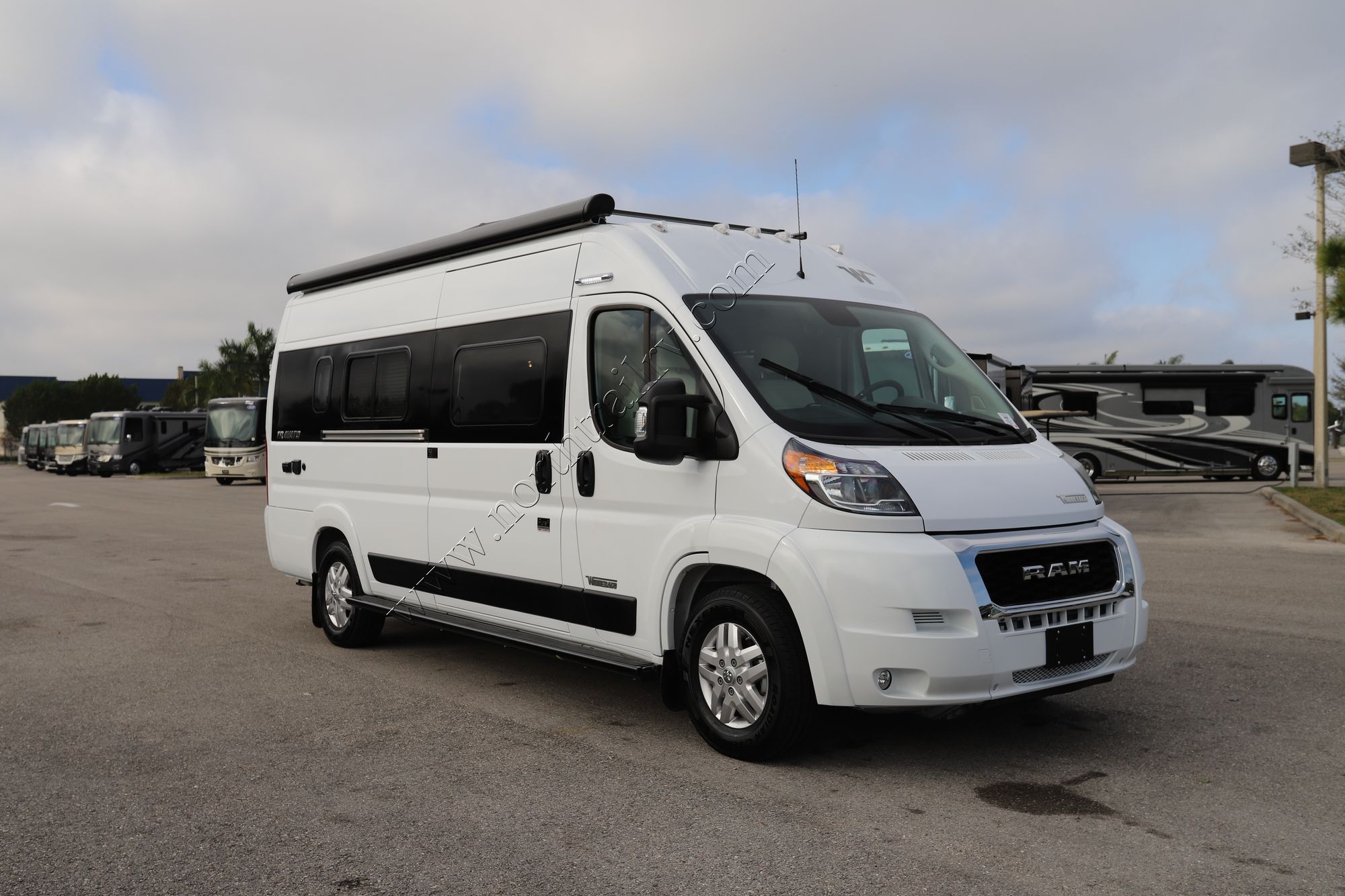 New 2022 Winnebago Travato 259KL Class B  For Sale