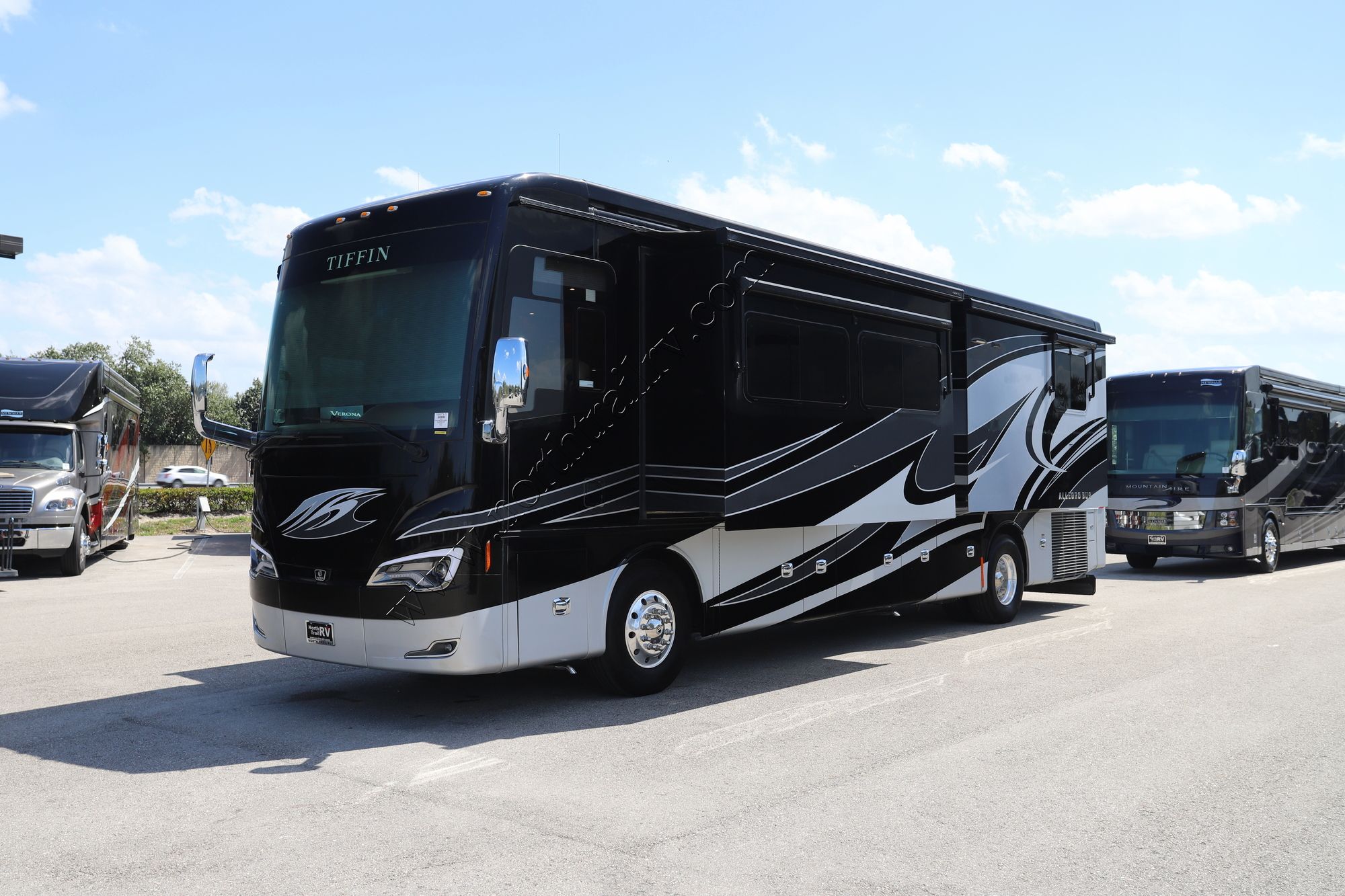 Used 2019 Tiffin Motor Homes Allegro Bus 37AP Class A  For Sale