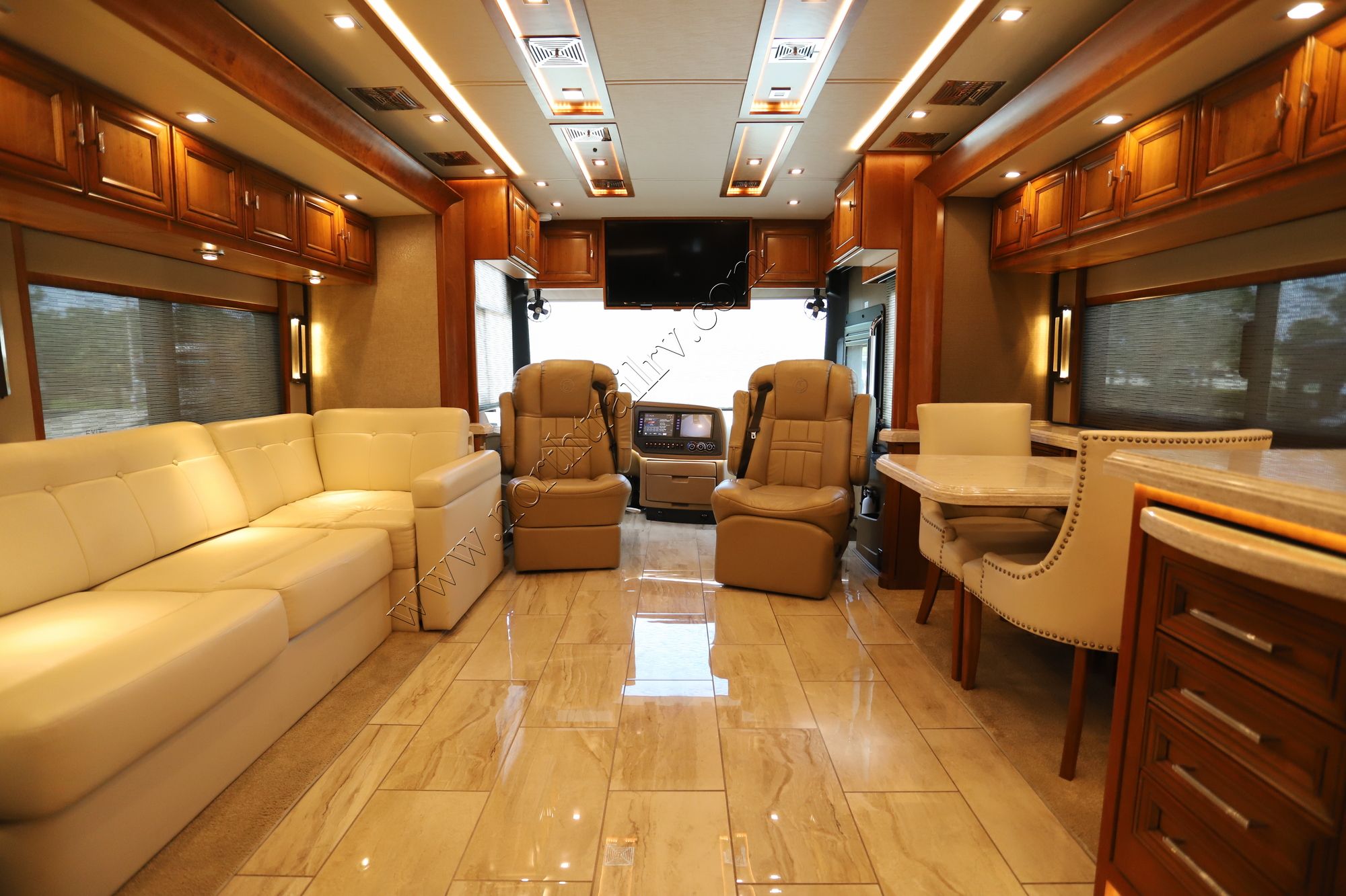 Used 2019 Tiffin Motor Homes Allegro Bus 37AP Class A  For Sale