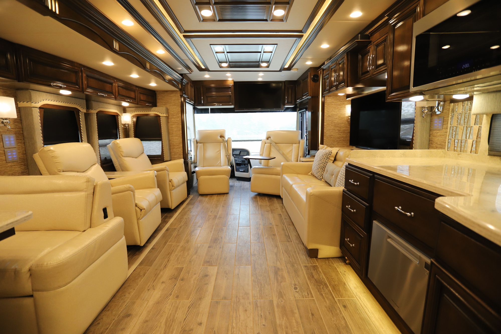 Used 2018 Newmar Mountain Aire 4531 Class A  For Sale