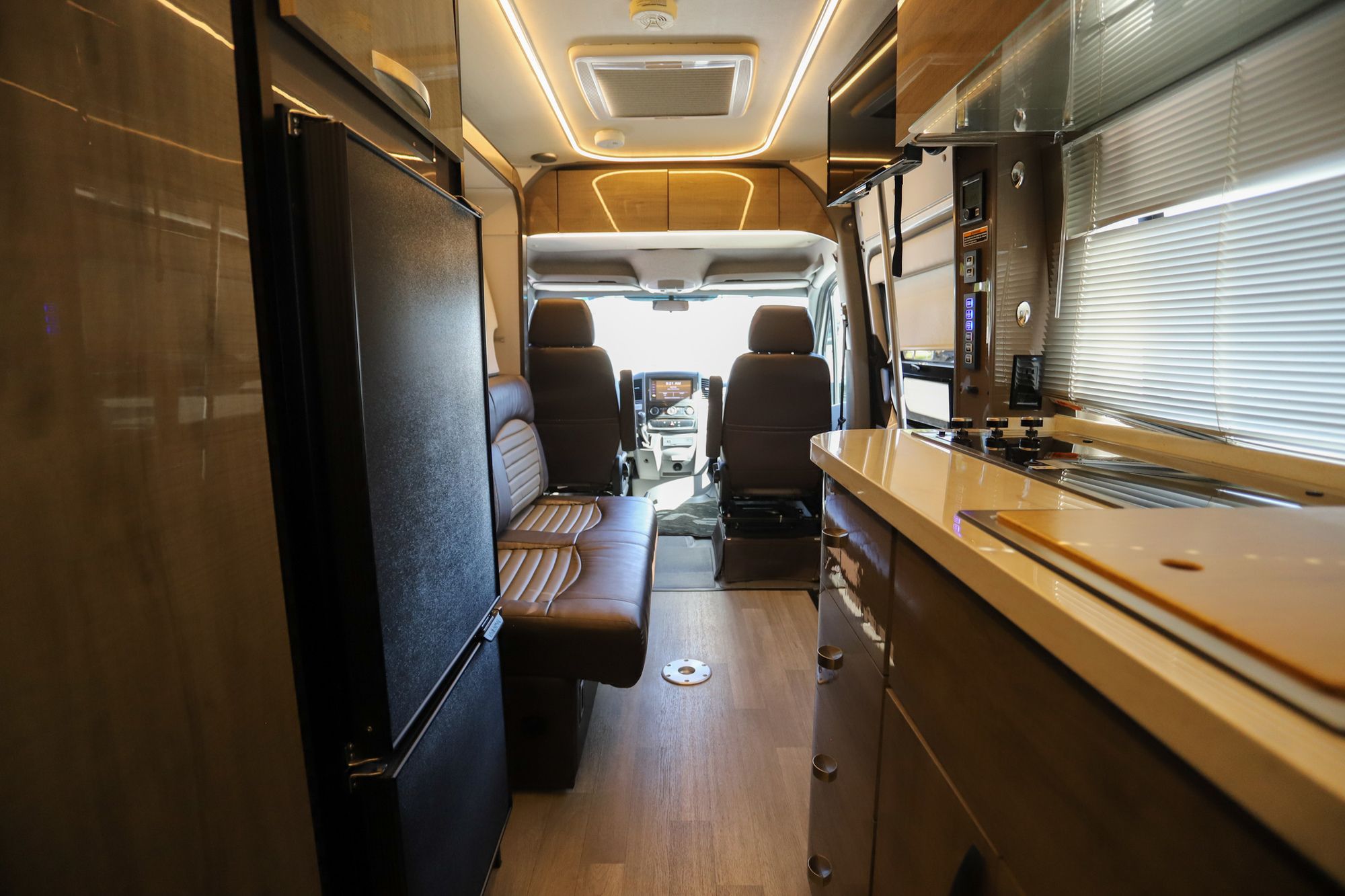 Used 2019 Winnebago Era 70M Class B  For Sale