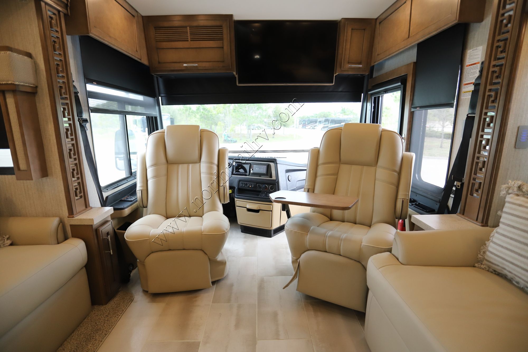 New 2022 Newmar Ventana 4326 Class A  For Sale