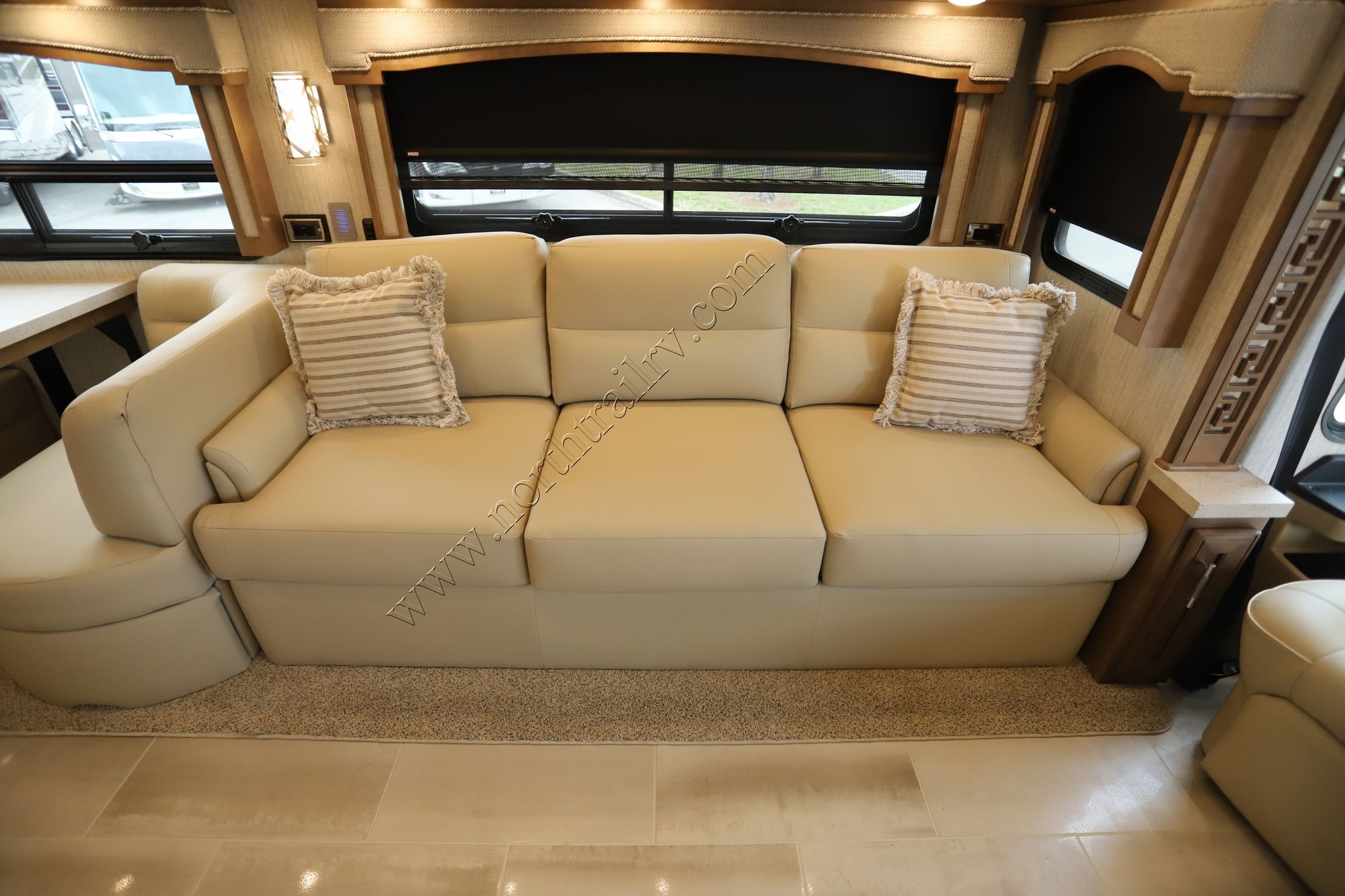 New 2022 Newmar Ventana 4326 Class A  For Sale