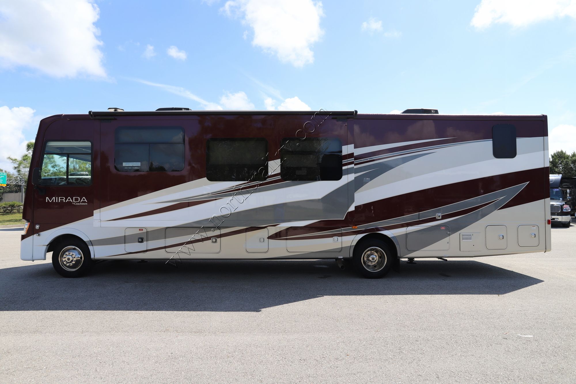 Used 2020 Coachmen Mirada 35LS Class A  For Sale